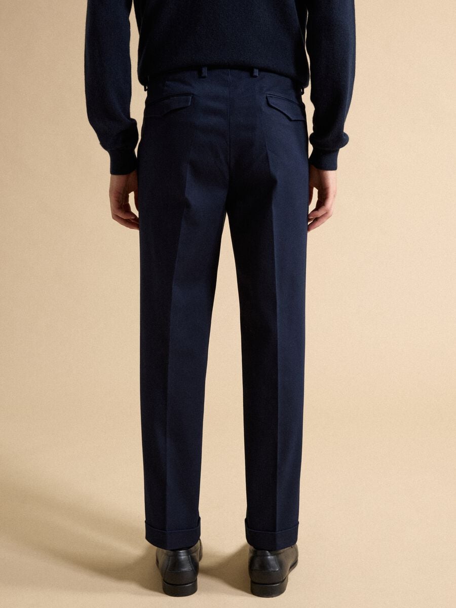 Navy blue stretch cotton chino trousers, regular fit_3