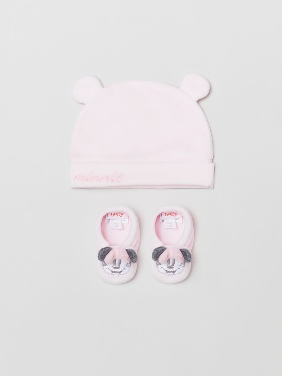 Set with beanie and baby shoes with Minnie Mouse embroidery_0