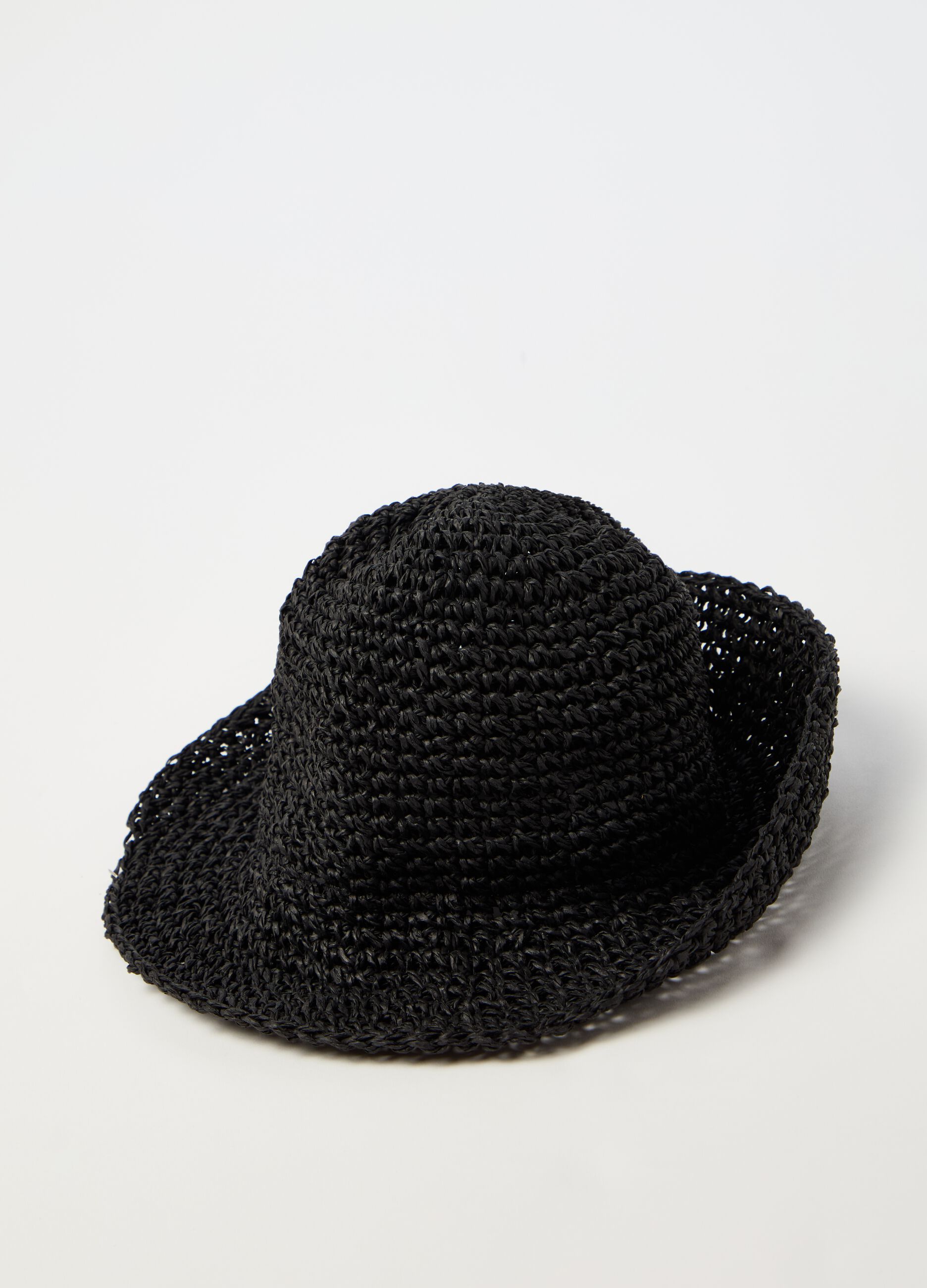 Sombrero de rafia