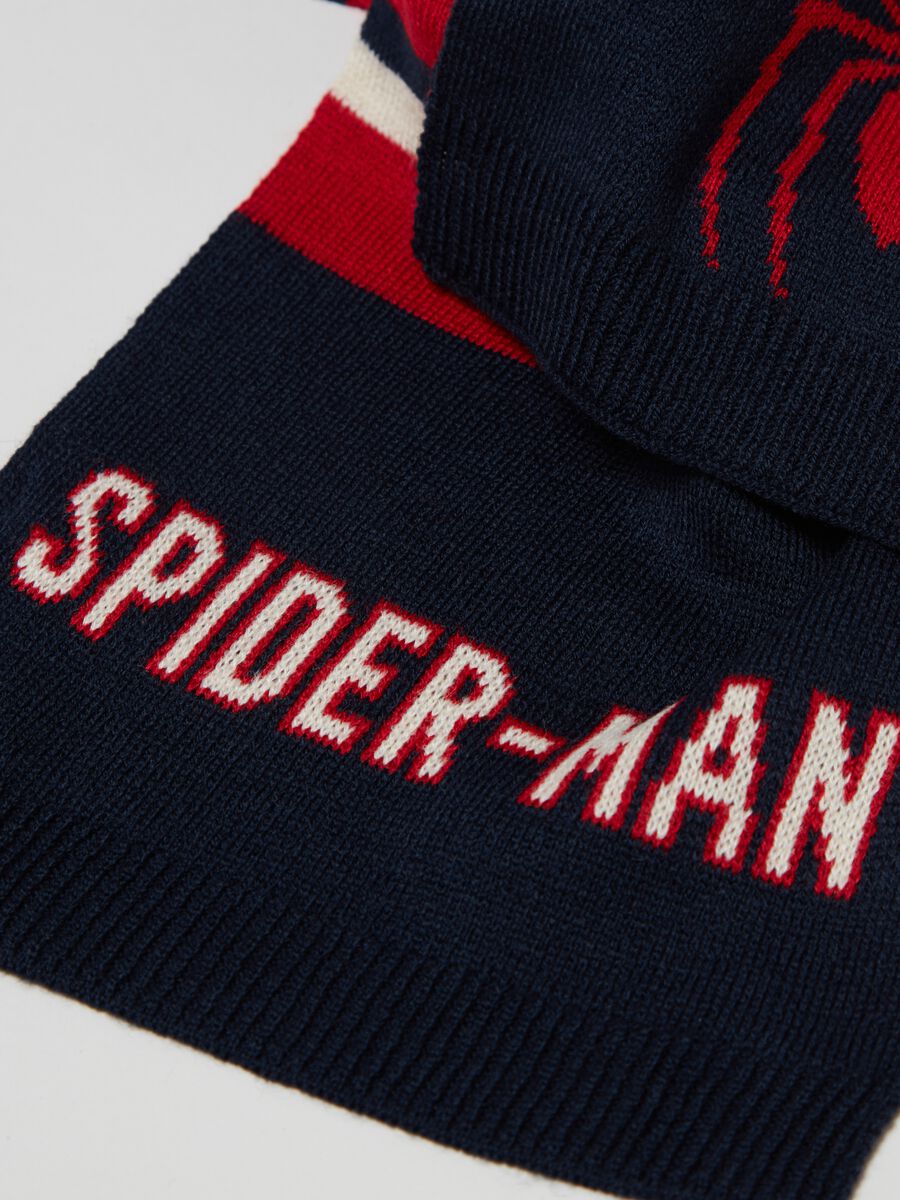 Knitted scarf with Spider-Man design_1