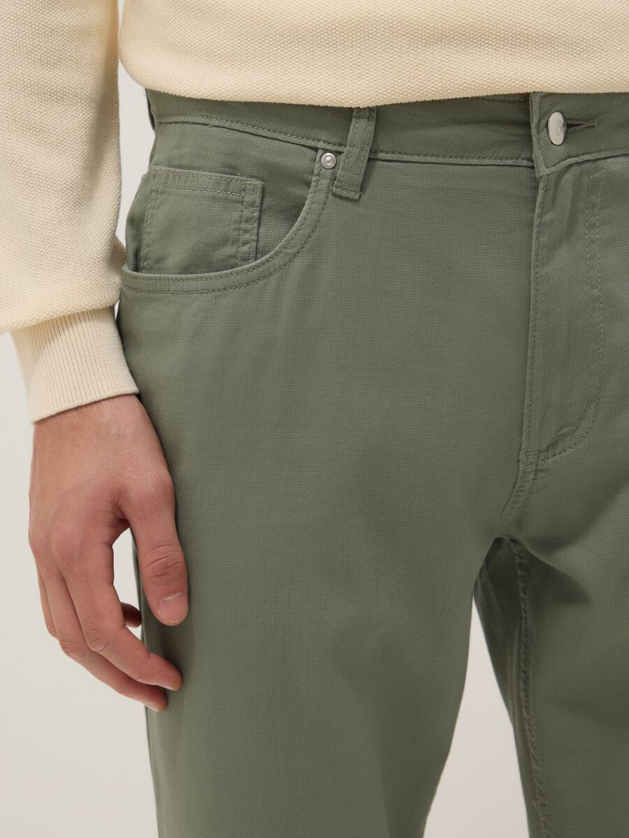 Regular fit green stretch cotton trousers_3