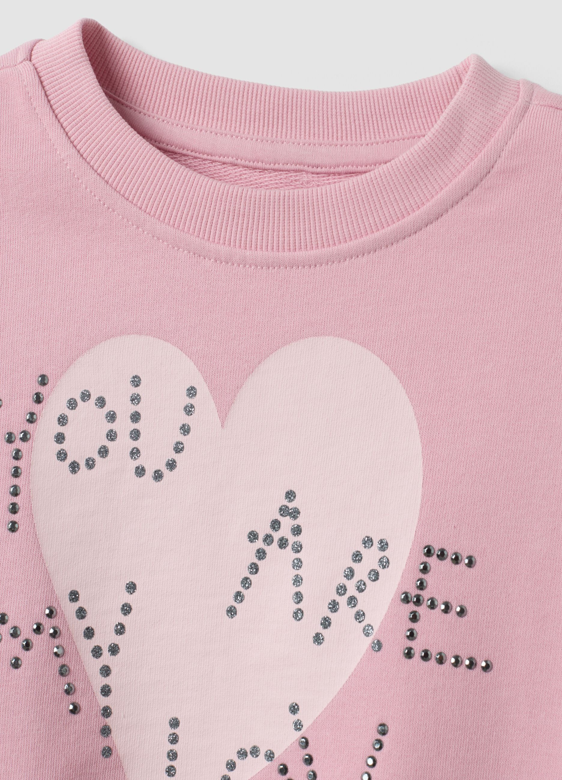 Sweatshirt rosa em algod&atilde;o puro com estampado de cora&ccedil;&atilde;o, corte regular, para menina