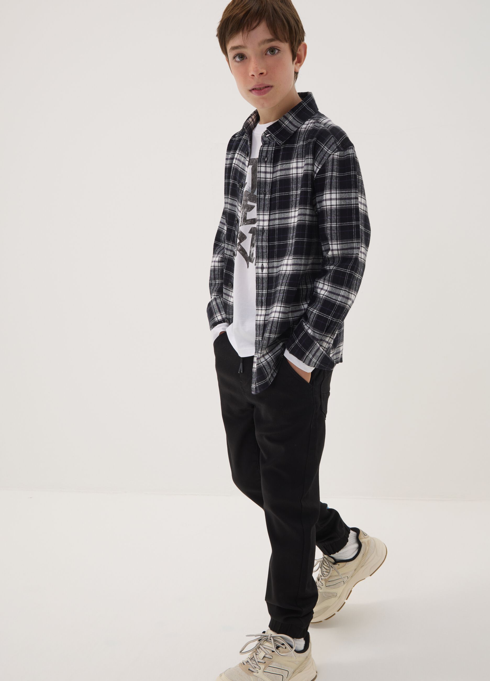 Black stretch-cotton denim joggers with elasticated waistband for boys