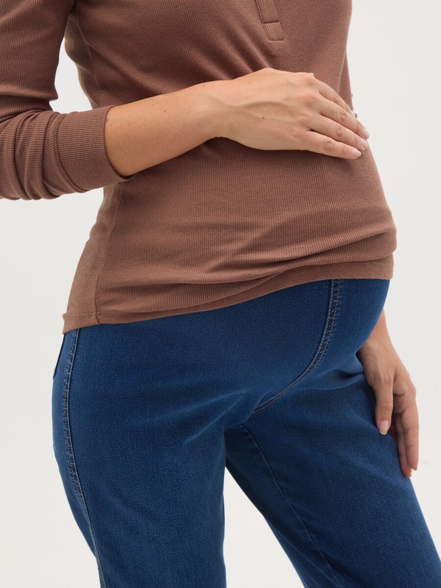 Brown Long Sleeve Stretch Maternity T-Shirt_2