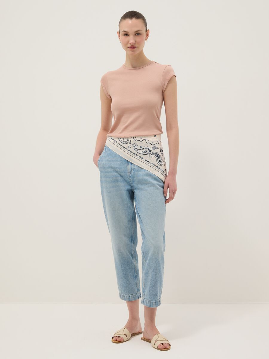 Rosa T-Shirt aus reiner Baumwolle mit kurzen &Auml;rmeln im Regular Fit_2