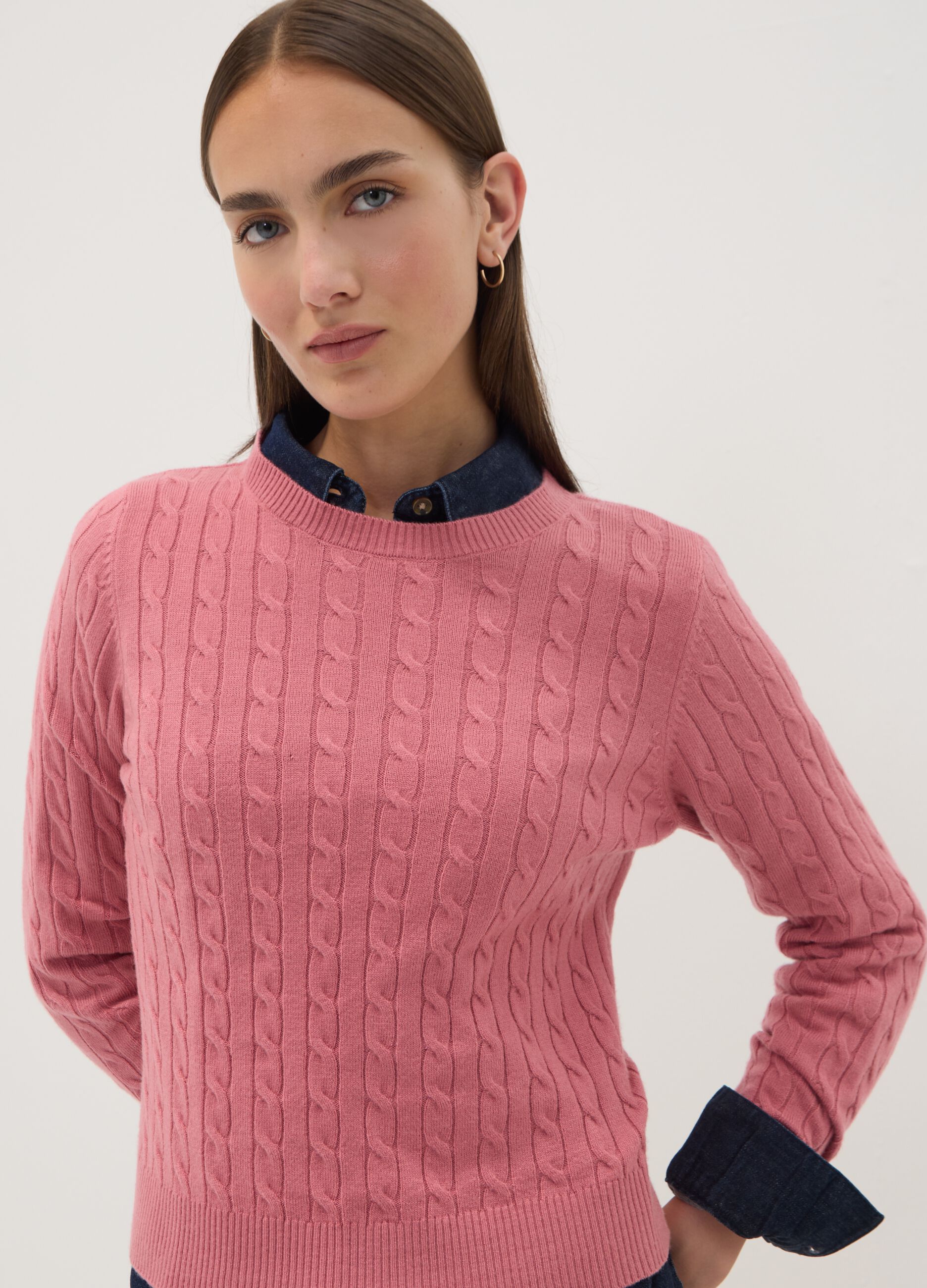 Pink cable-knit crew-neck jumper, regular fit