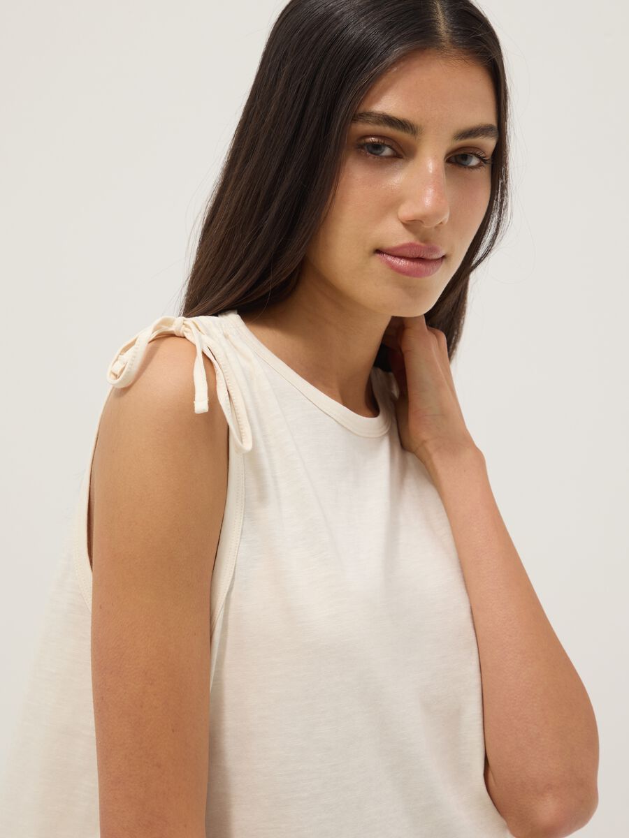 Beige pure cotton top with shoulder ties_1