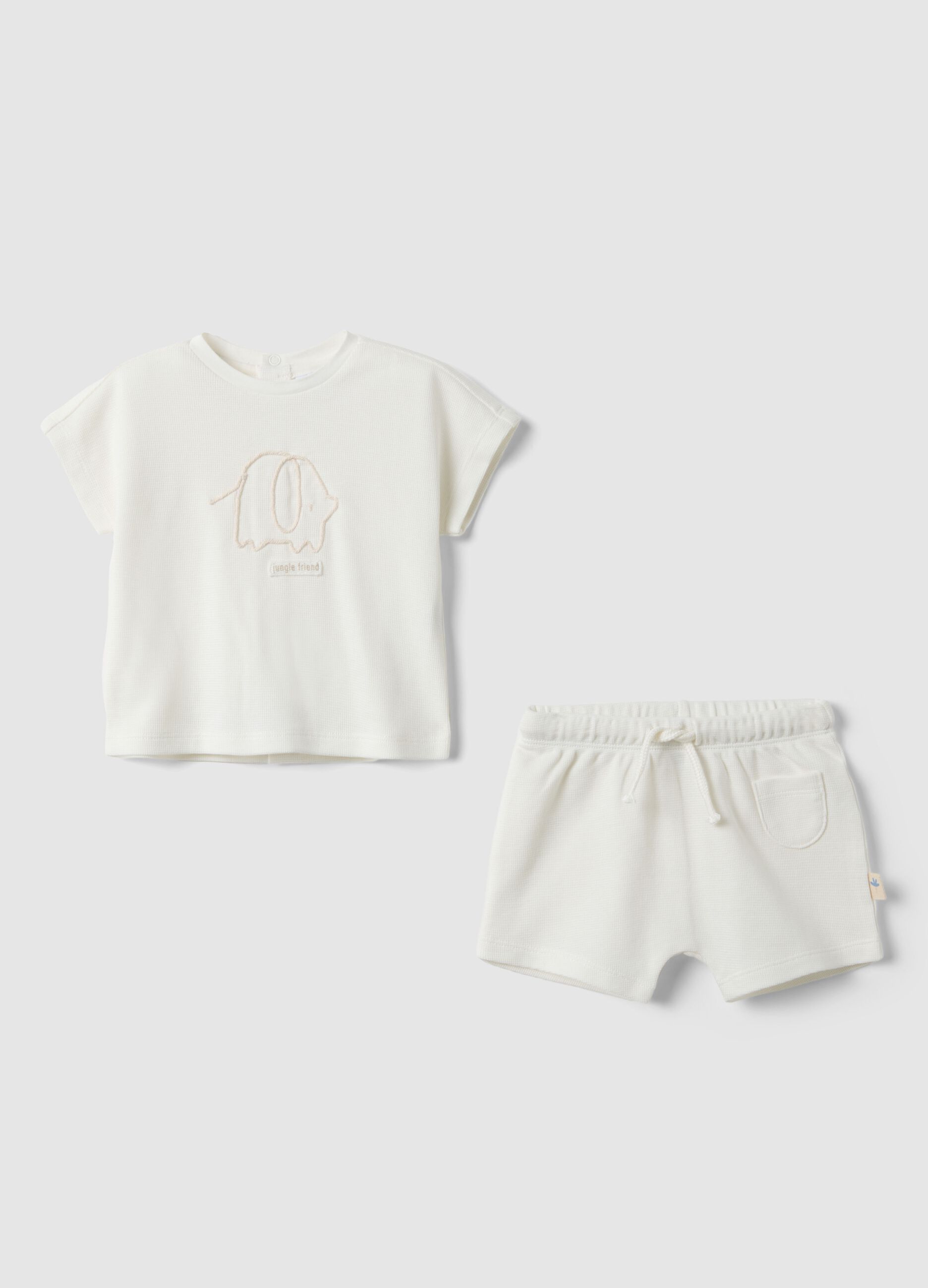 Newborn pure white cotton shirt and shorts set