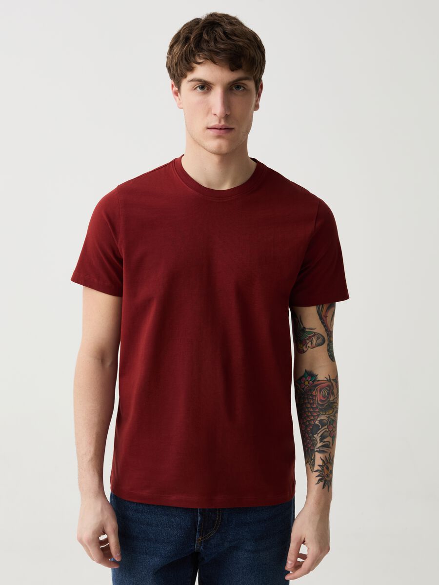 Camiseta de algodón orgánico con cuello redondo_0