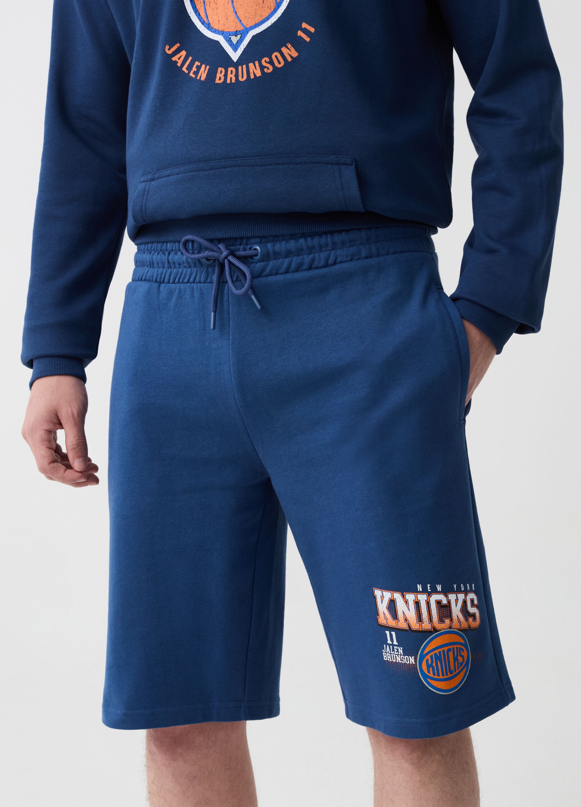 Fleece Bermuda shorts with NBA New York Knicks print