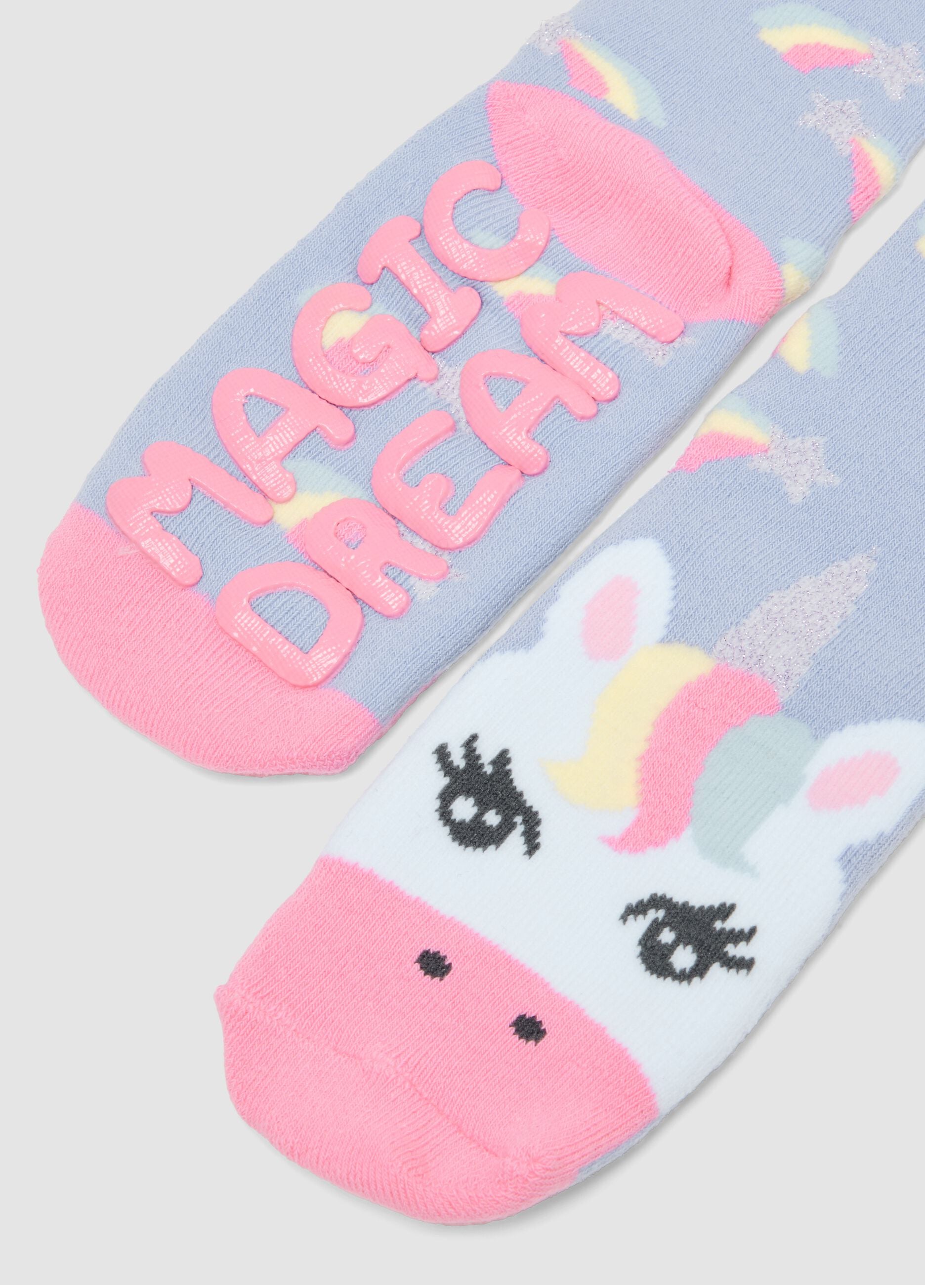 2-pack of short non-slip socks in stretchy organic cotton with unicorns