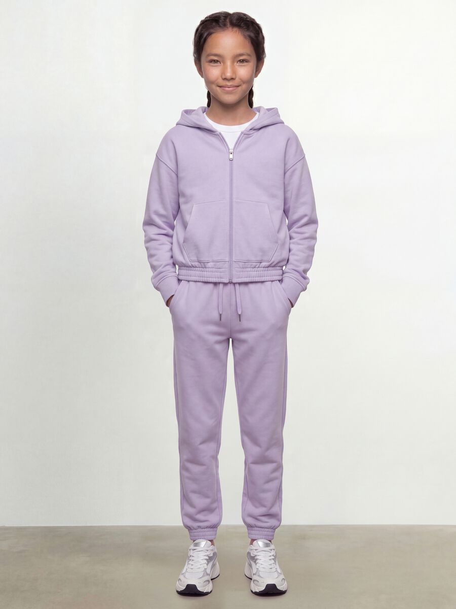 Violette Jogginghose aus reiner Bio-Baumwolle im Regular Fit f&uuml;r M&auml;dchen_0