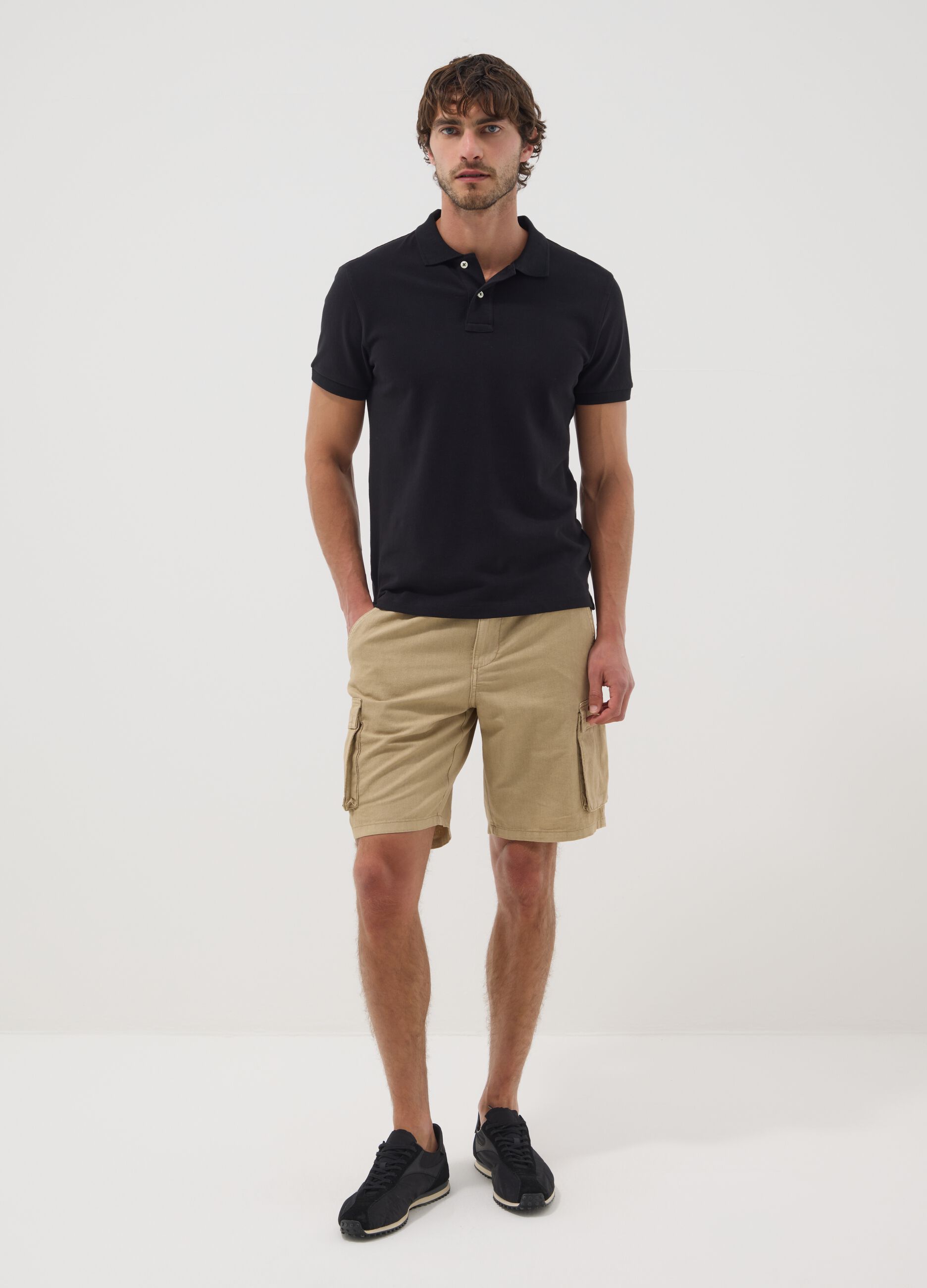 Beige linen-blend cargo Bermuda shorts