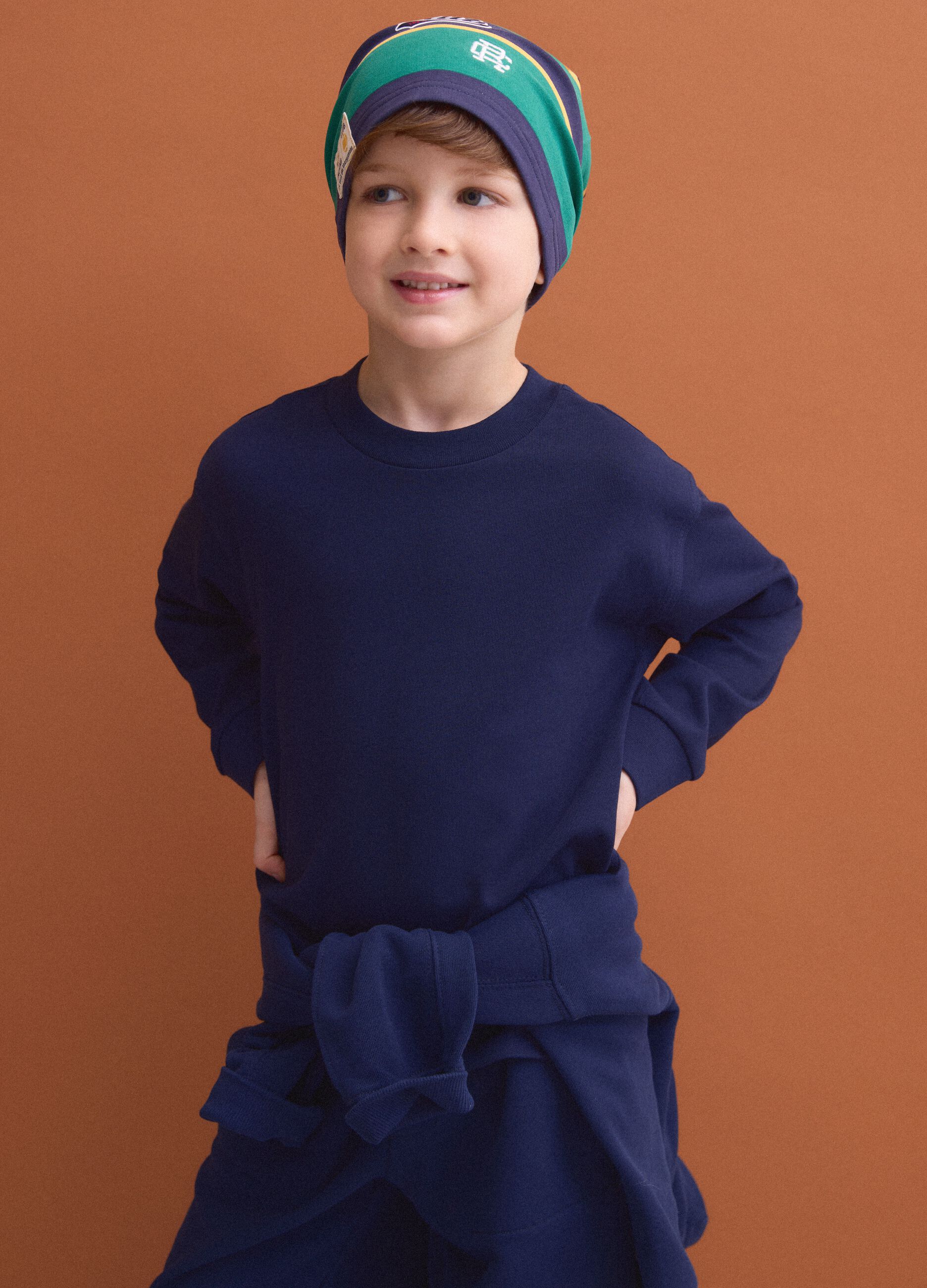 Multicolour striped stretch cotton hat with &lsquo;Club&rsquo; slogan
