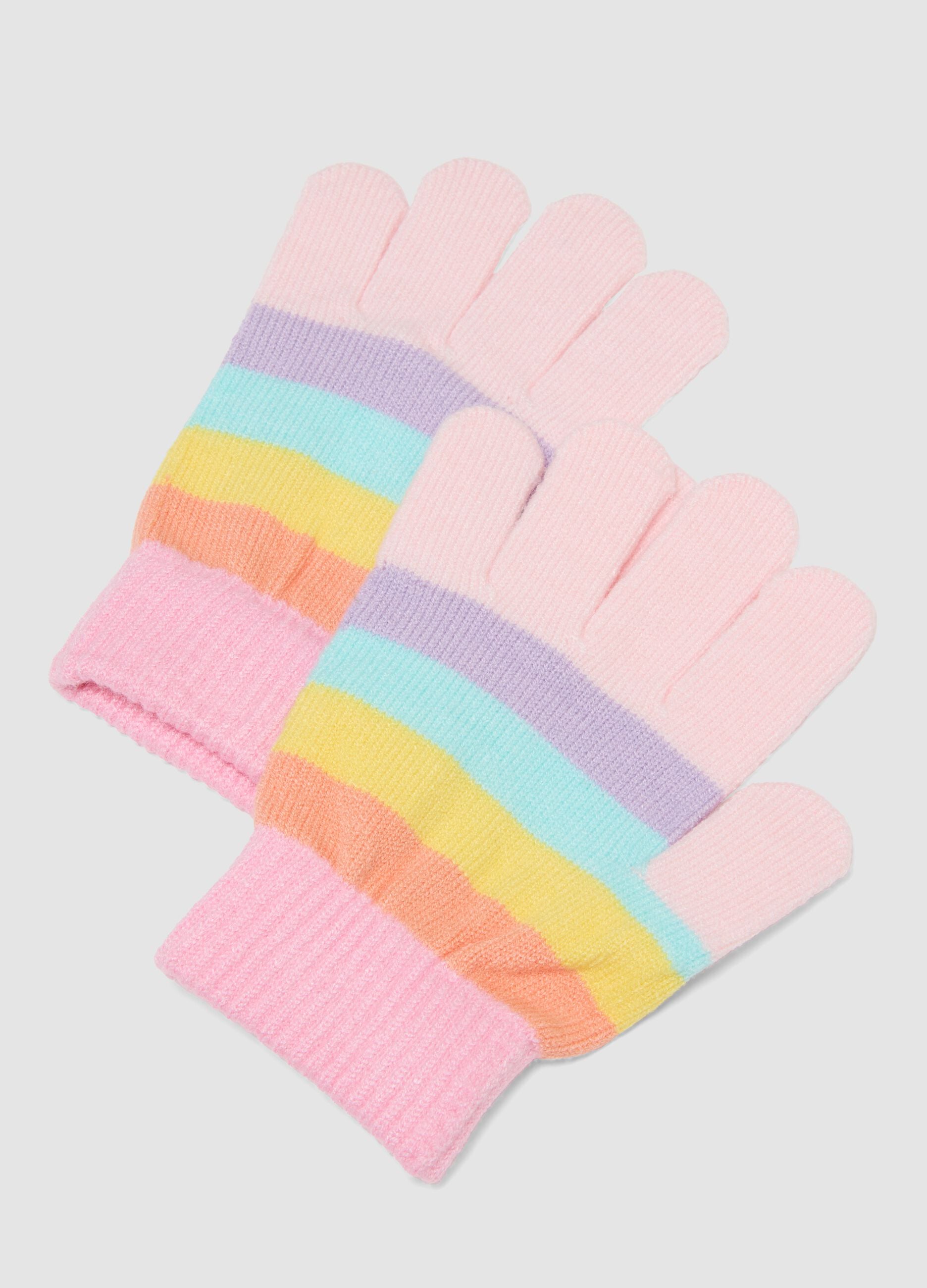 Conjunto rosa em viscose el&aacute;stica com gorro e luvas
