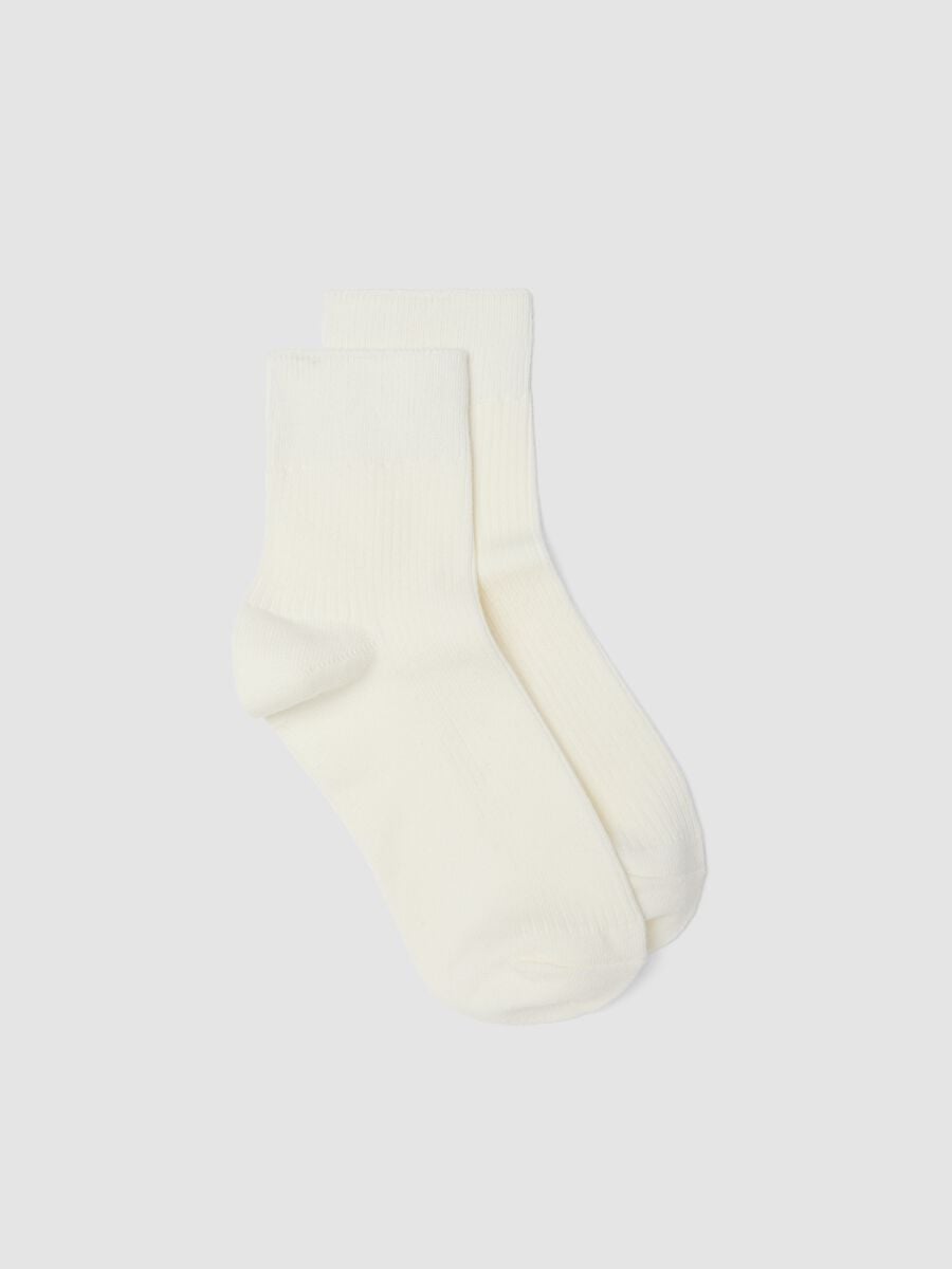 Wei&szlig;e Socken aus elastischer Baumwolle_0