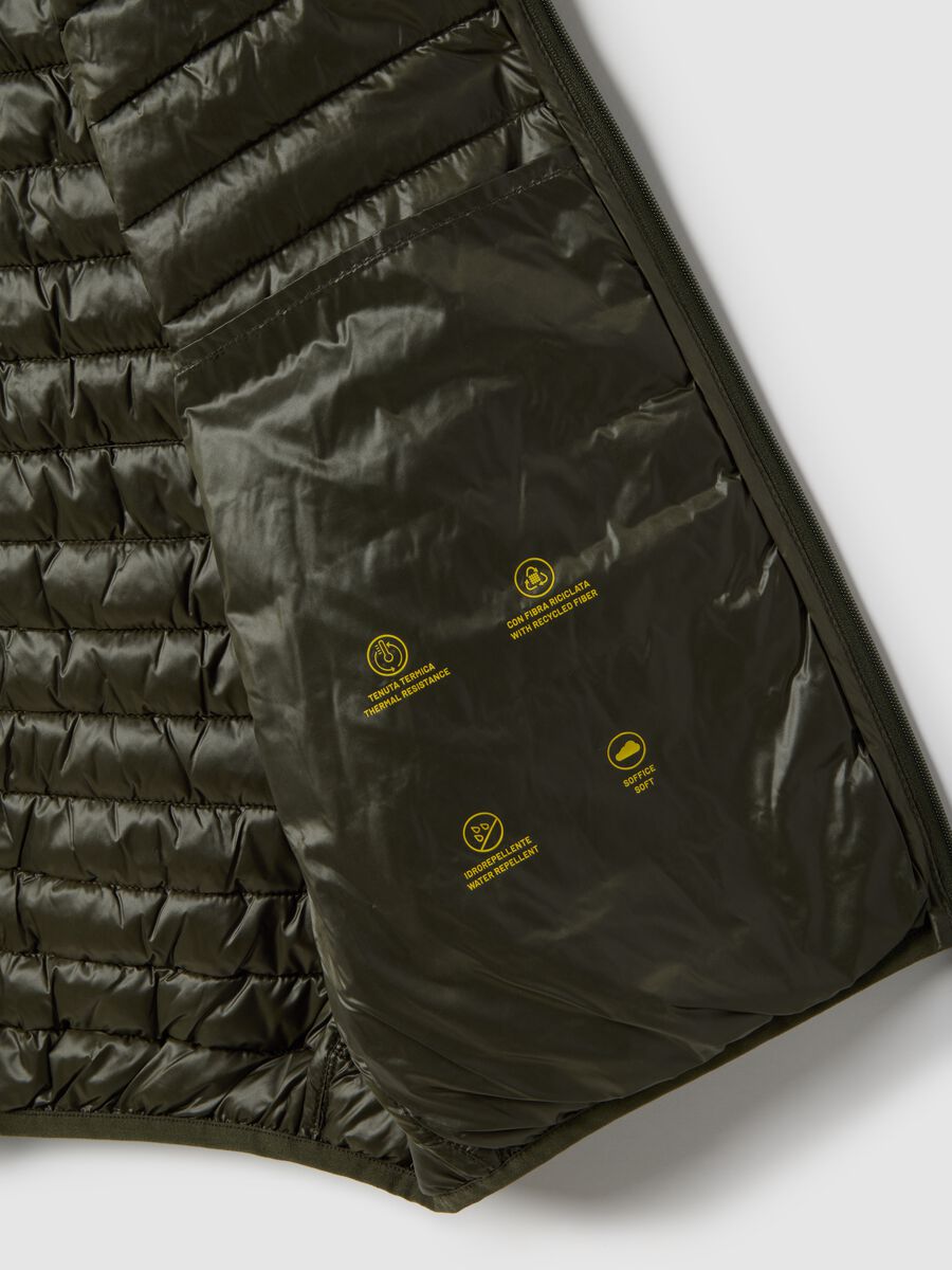 Lightweight green regular fit vest without hood_5