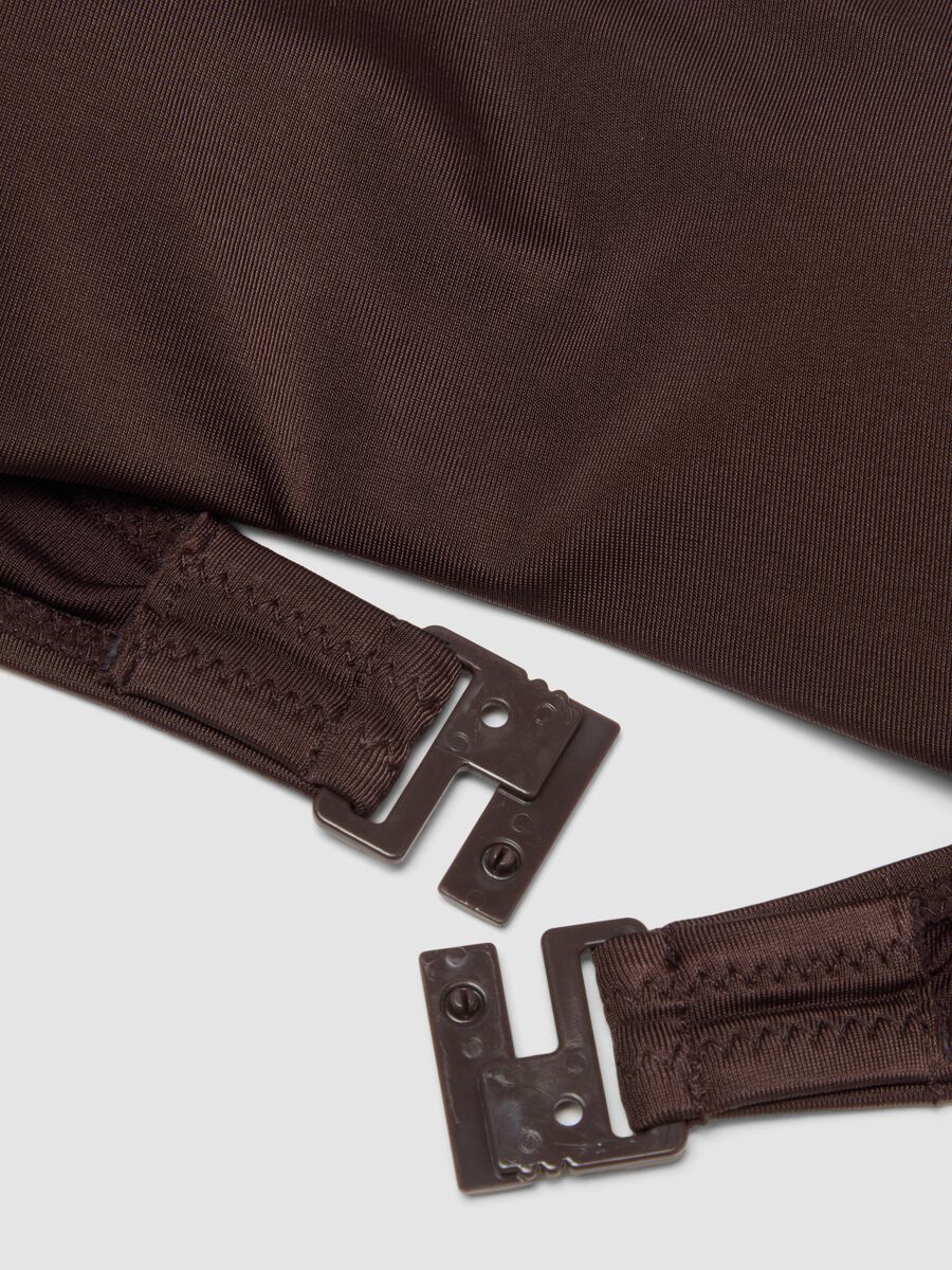 Braunes elastisches Bikini-Top mit Tr&auml;gern_5