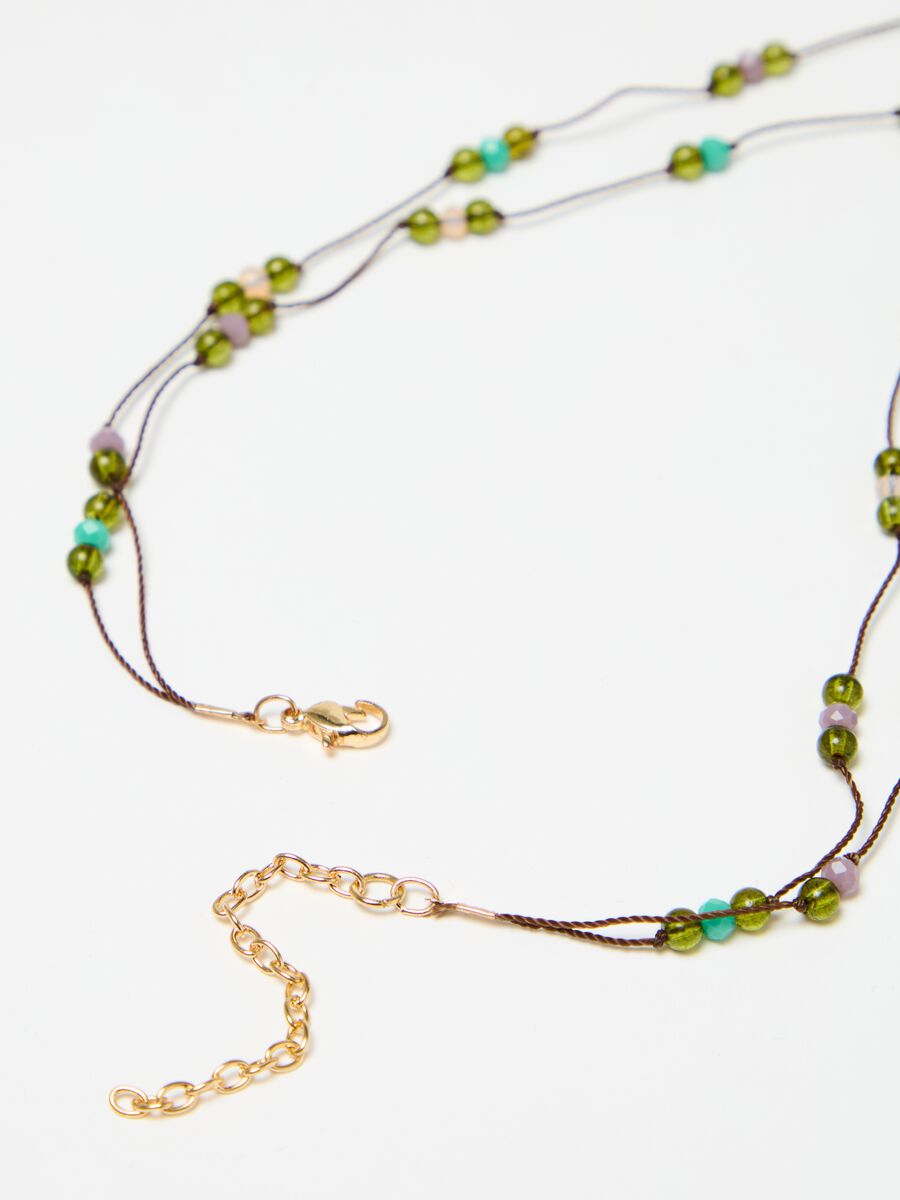 Thin multi-string necklace with pendants_2