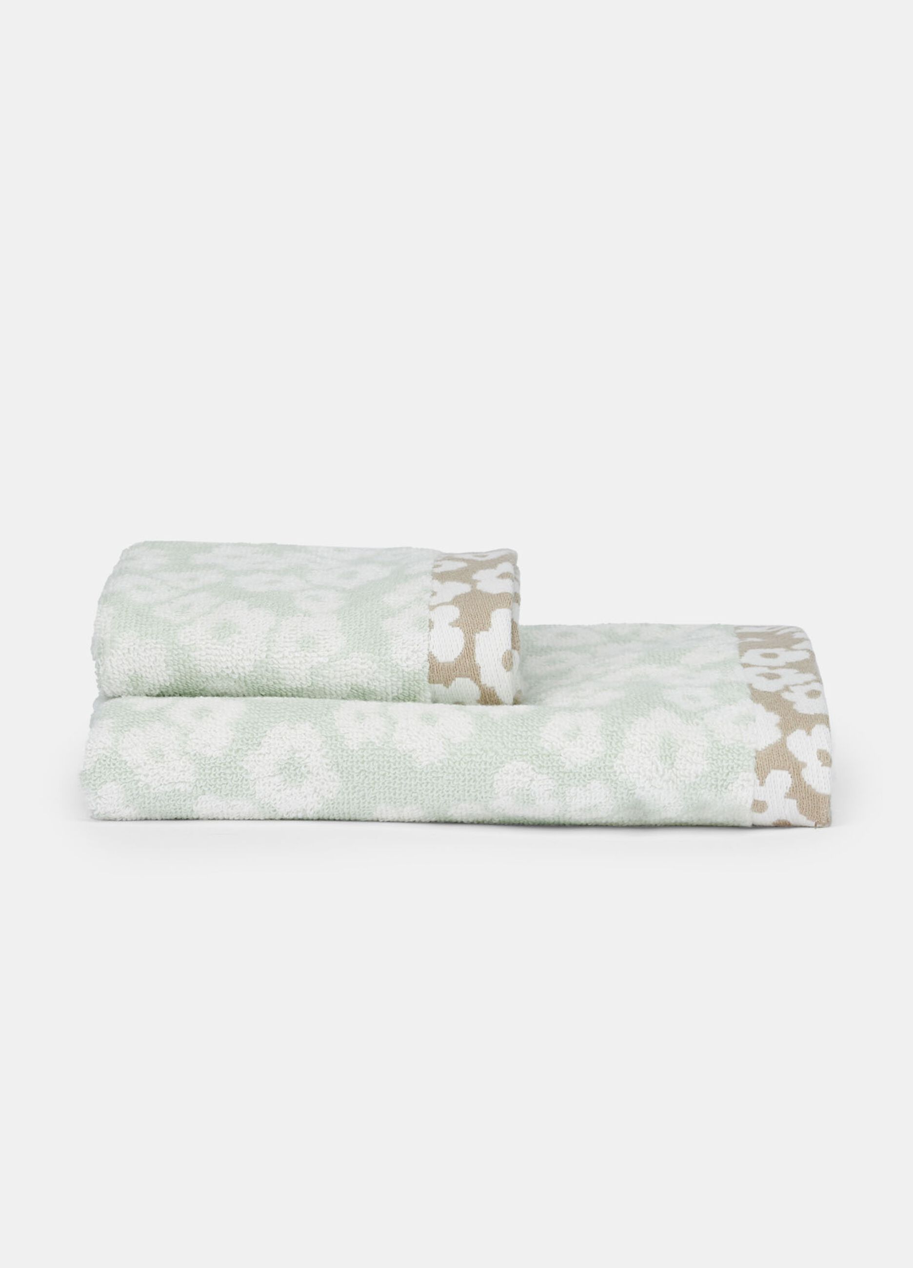 Floral guest towel in cotton