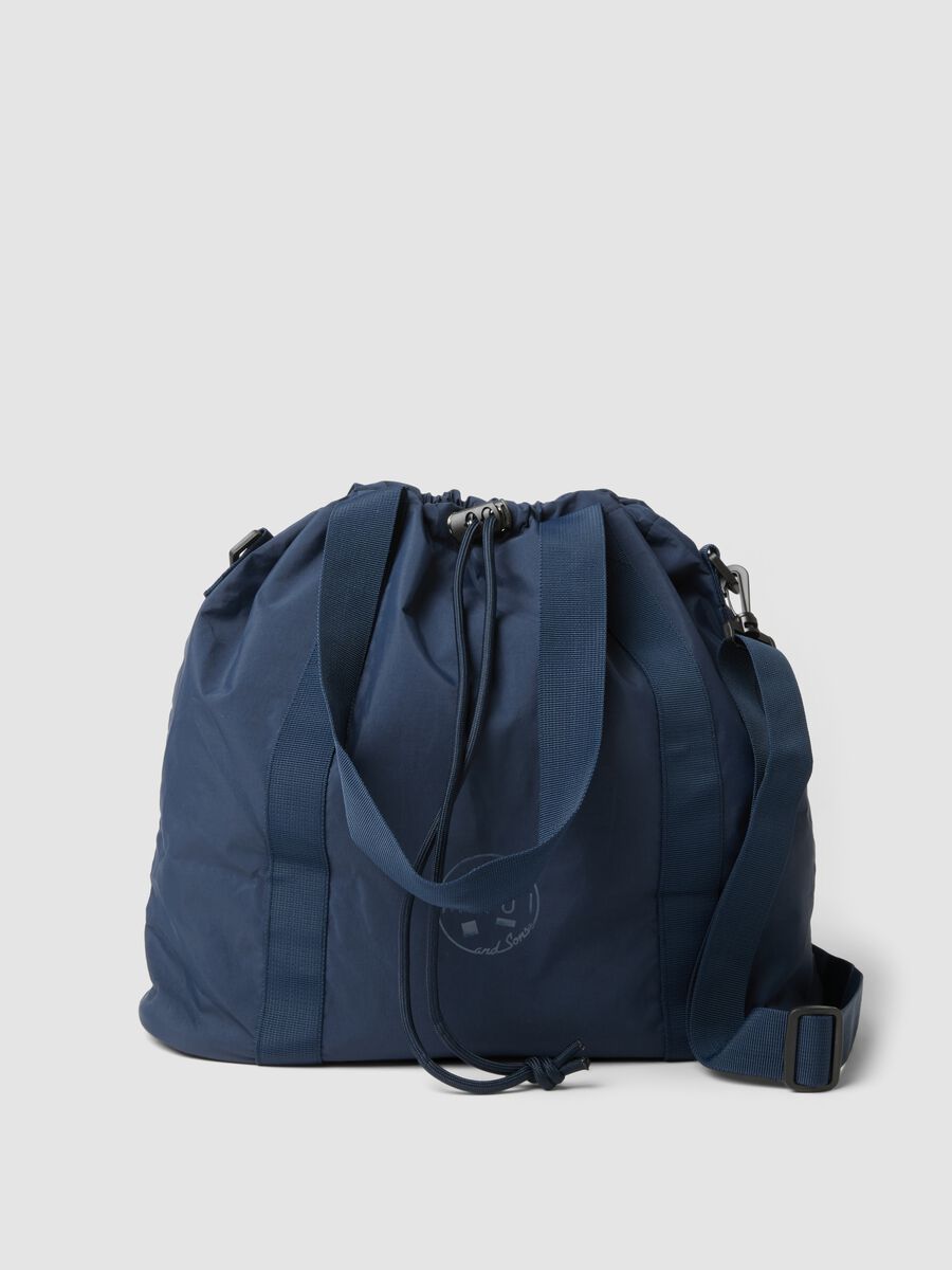 &Mu;&pi;&lambda;&epsilon; &tau;&alpha;&xi;&iota;&delta;&iota;&omega;&tau;&iota;&kappa;ή &tau;&sigma;ά&nu;&tau;&alpha; &mu;&epsilon; &kappa;&omicron;&rho;&delta;ό&nu;&iota;_0