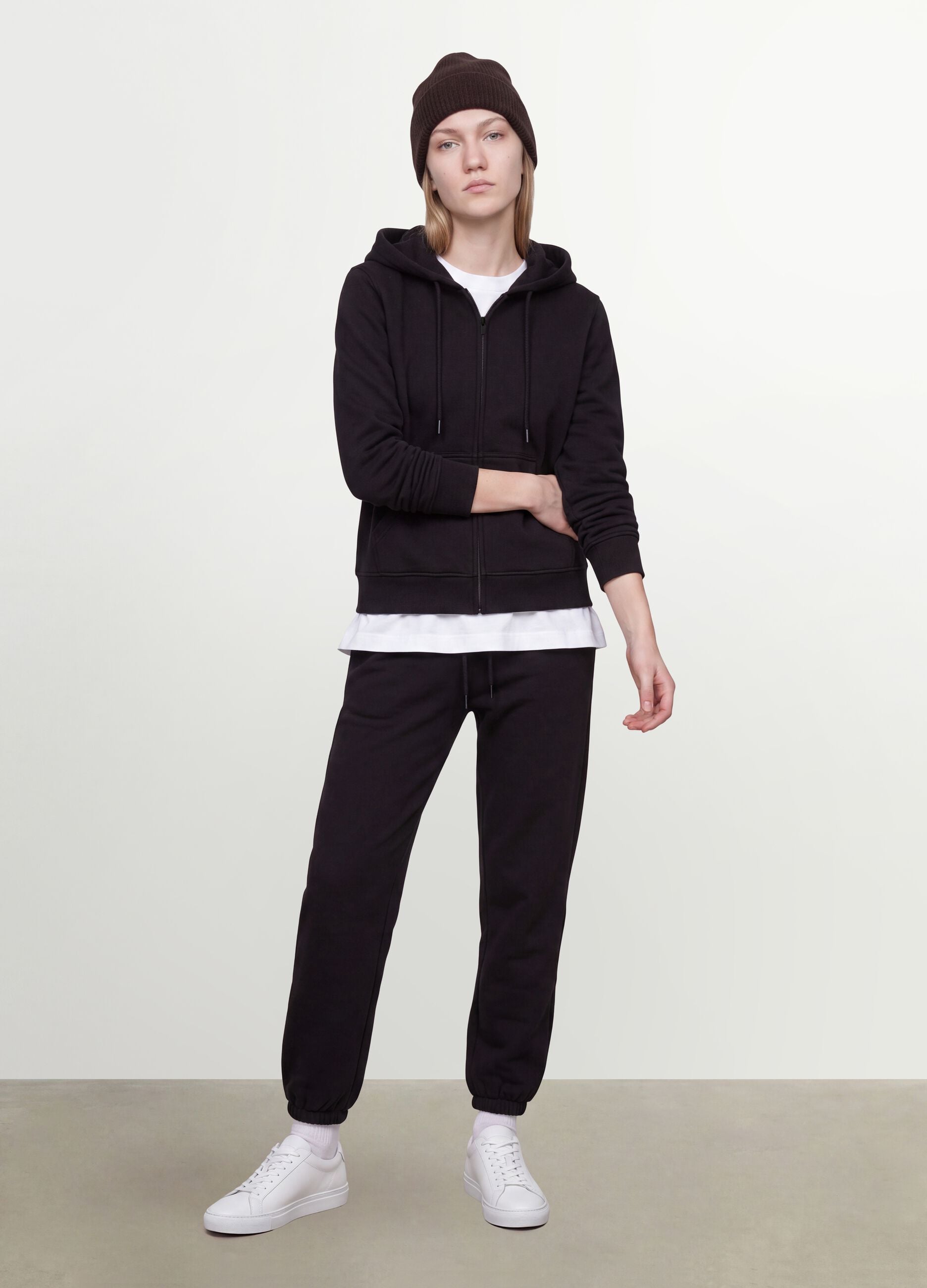Black cotton-blend joggers with elasticated waistband, regular fit