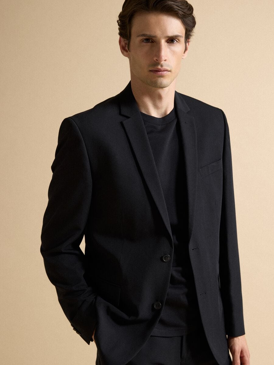 Blazer nero slim fit foderato con rever classici_2