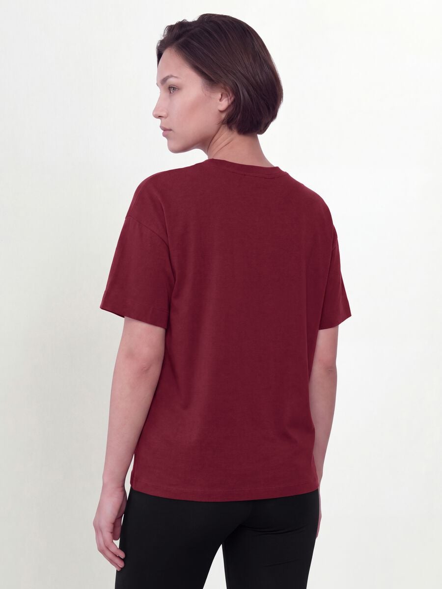 &Kappa;ό&kappa;&kappa;&iota;&nu;&omicron; T-shirt &mu;&epsilon; &sigma;&tau;&rho;&omicron;&gamma;&gamma;&upsilon;&lambda;ή &lambda;&alpha;&iota;&mu;ό&kappa;&omicron;&psi;&eta; &alpha;&pi;ό &epsilon;&lambda;&alpha;&sigma;&tau;&iota;&kappa;ό &mu;&epsilon;ί&gamma;&mu;&alpha; &beta;&alpha;&mu;&beta;&alpha;&kappa;&iota;&omicron;ύ &kappa;&alpha;&iota; modal, regular &epsilon;&phi;&alpha;&rho;&mu;&omicron;&gamma;ή_3