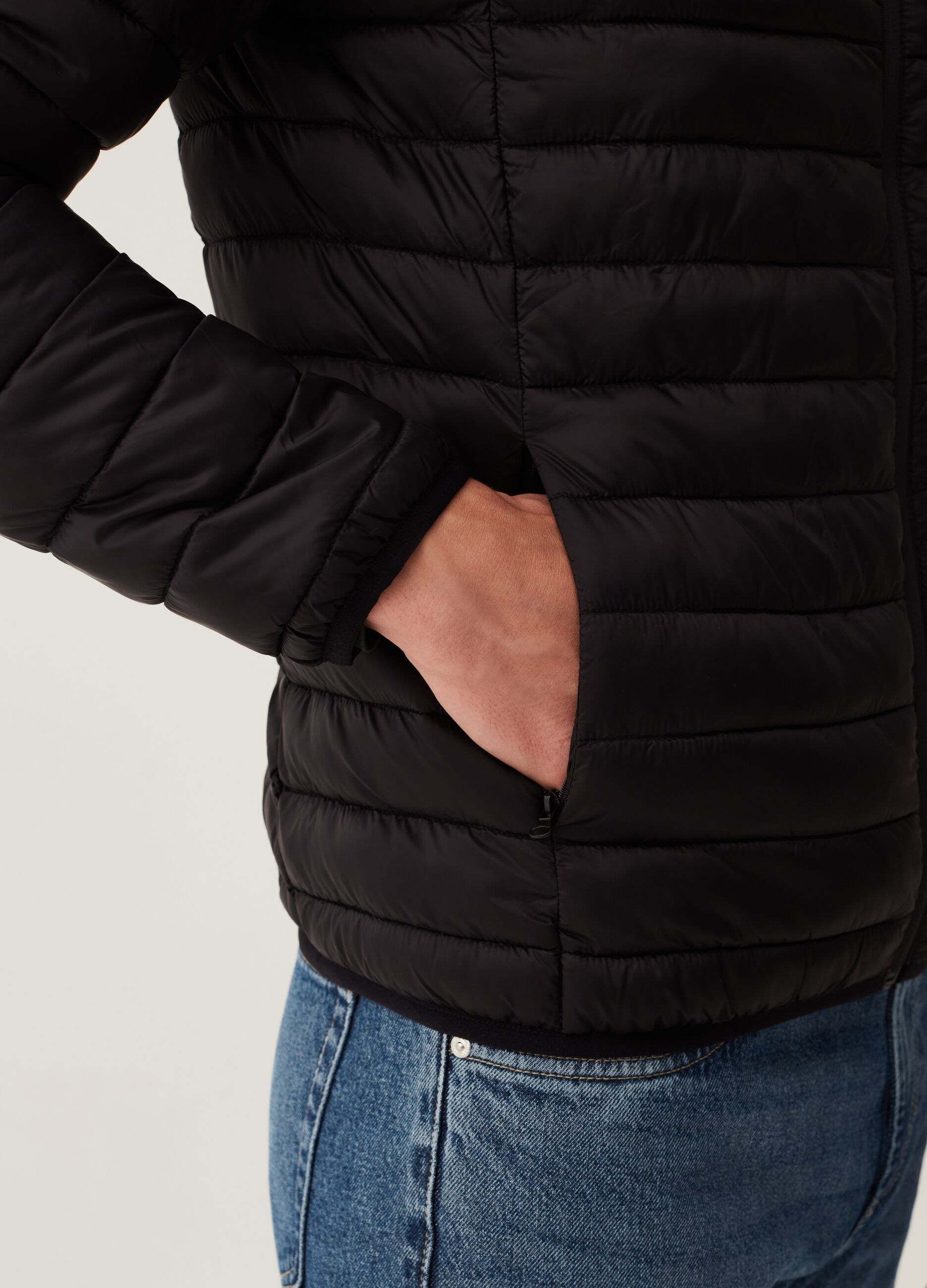 Ultralight down jacket with high neck_3