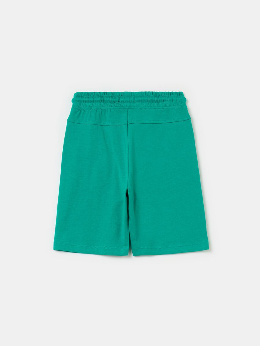 Fleece Bermuda shorts with drawstring and print_1