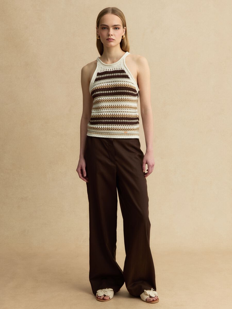 Figurbetontes, mehrfarbig gestreiftes Stricktop aus Baumwollmix_2