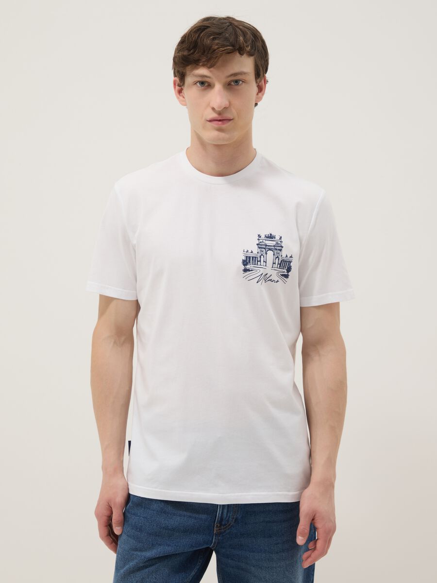 Weisses T-Shirt aus reiner Baumwolle mit Print, Regular Fit_0