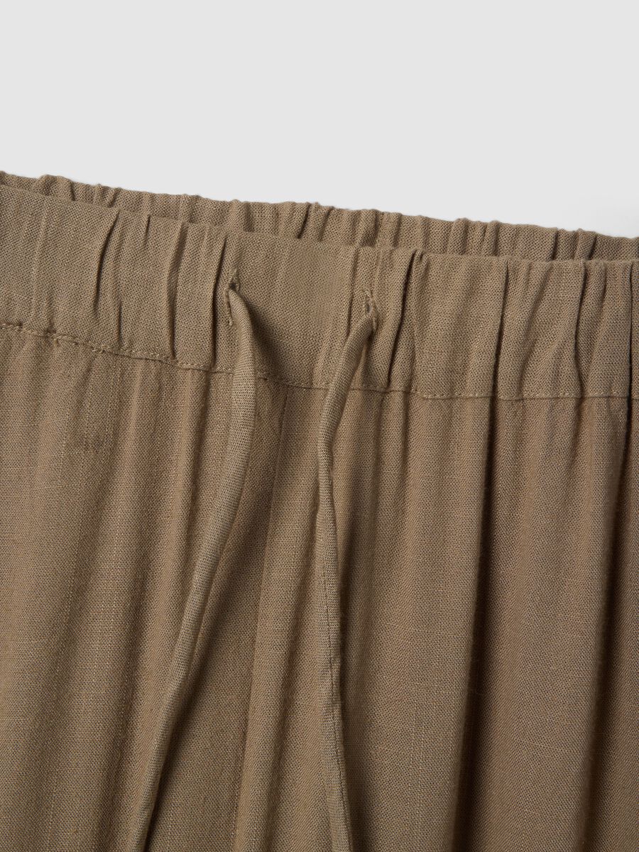 Cal&ccedil;as jogger castanhas em mistura de viscose e linho, corte regular_5