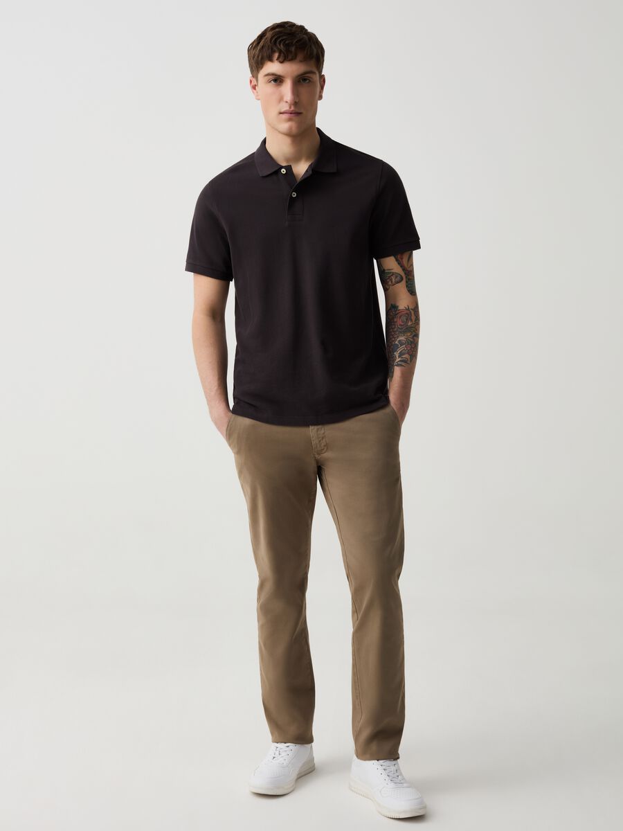 Regular-fit chino trousers_0