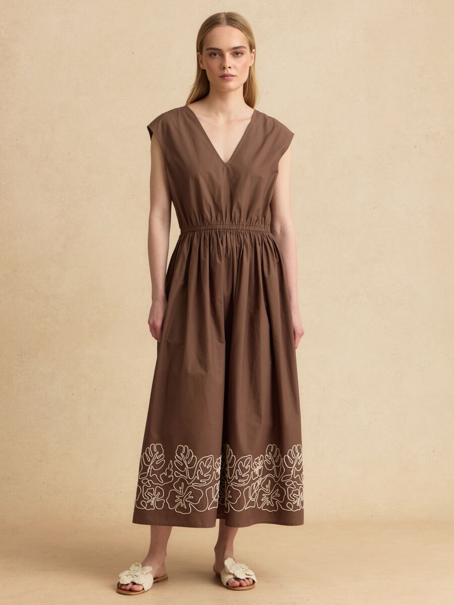Brown pure cotton regular-fit dress with embroidery and V-neck_1