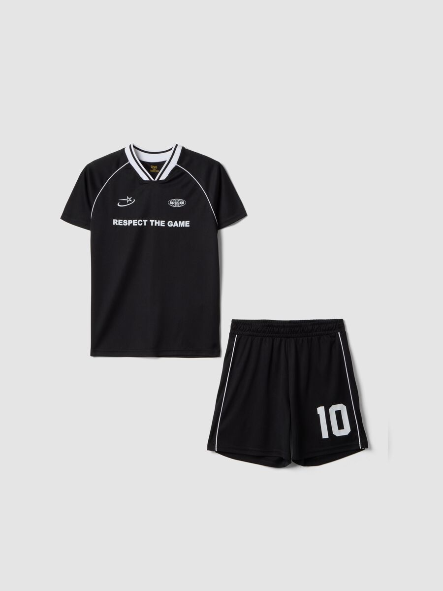 Black sporty T-shirt and shorts set for boys, regular fit_0