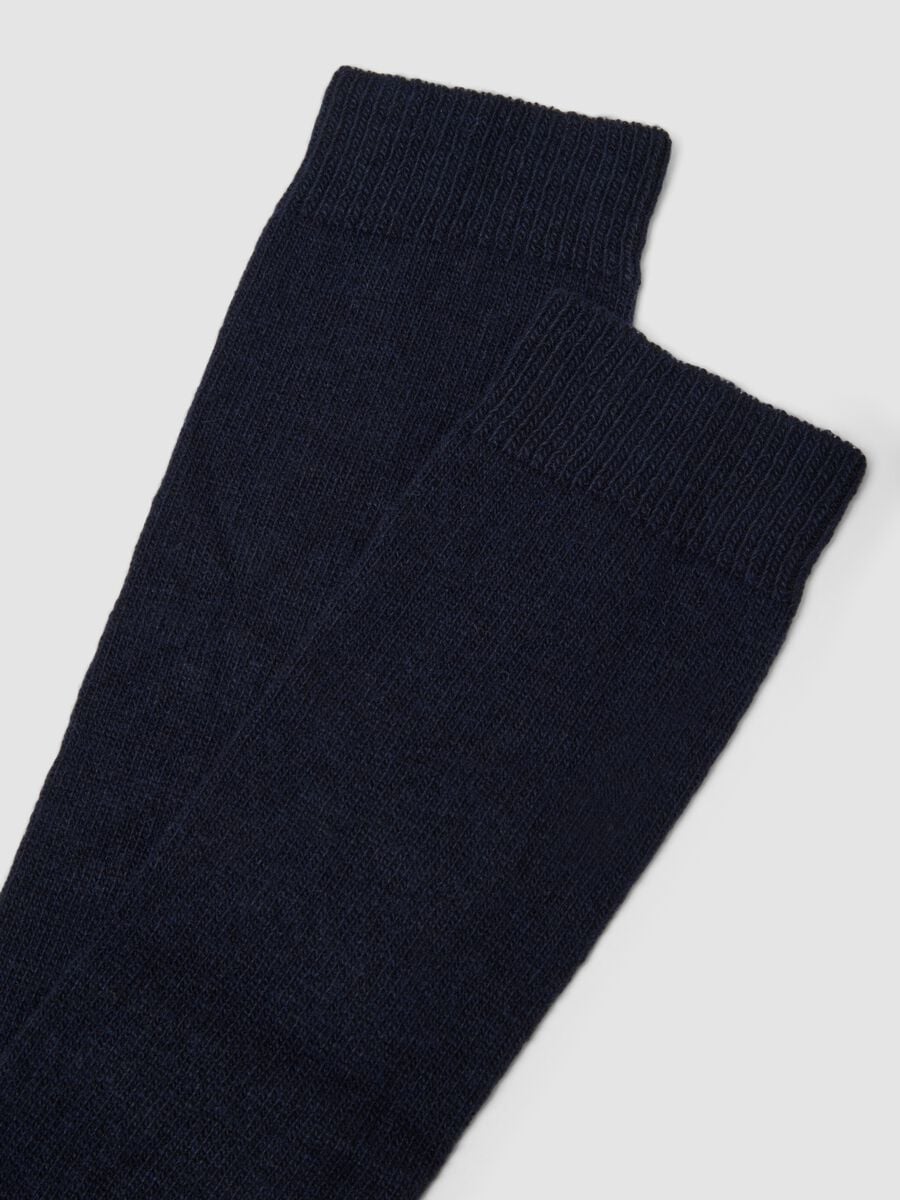 Blue over-the-calf socks in wool, viscose and stretch cashmere_2