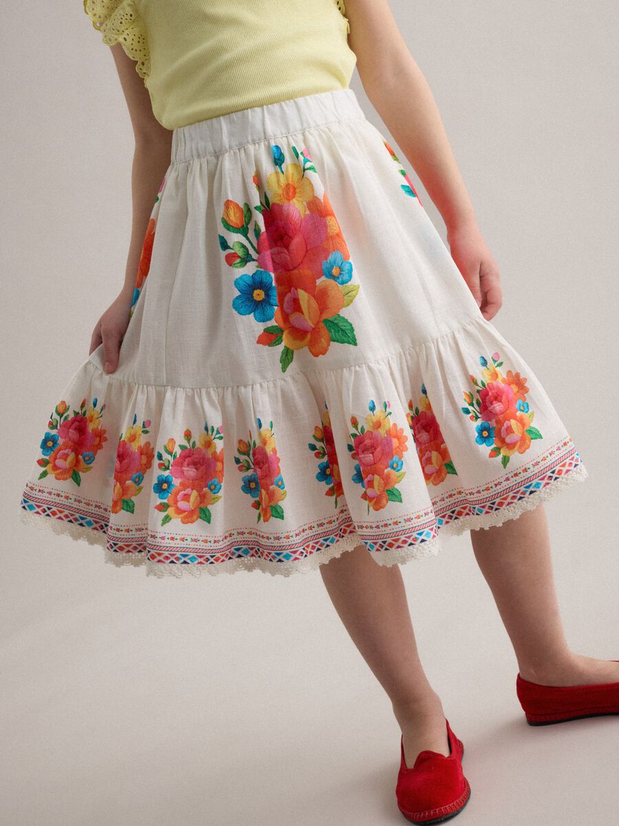 White pure cotton skirt with floral print_2