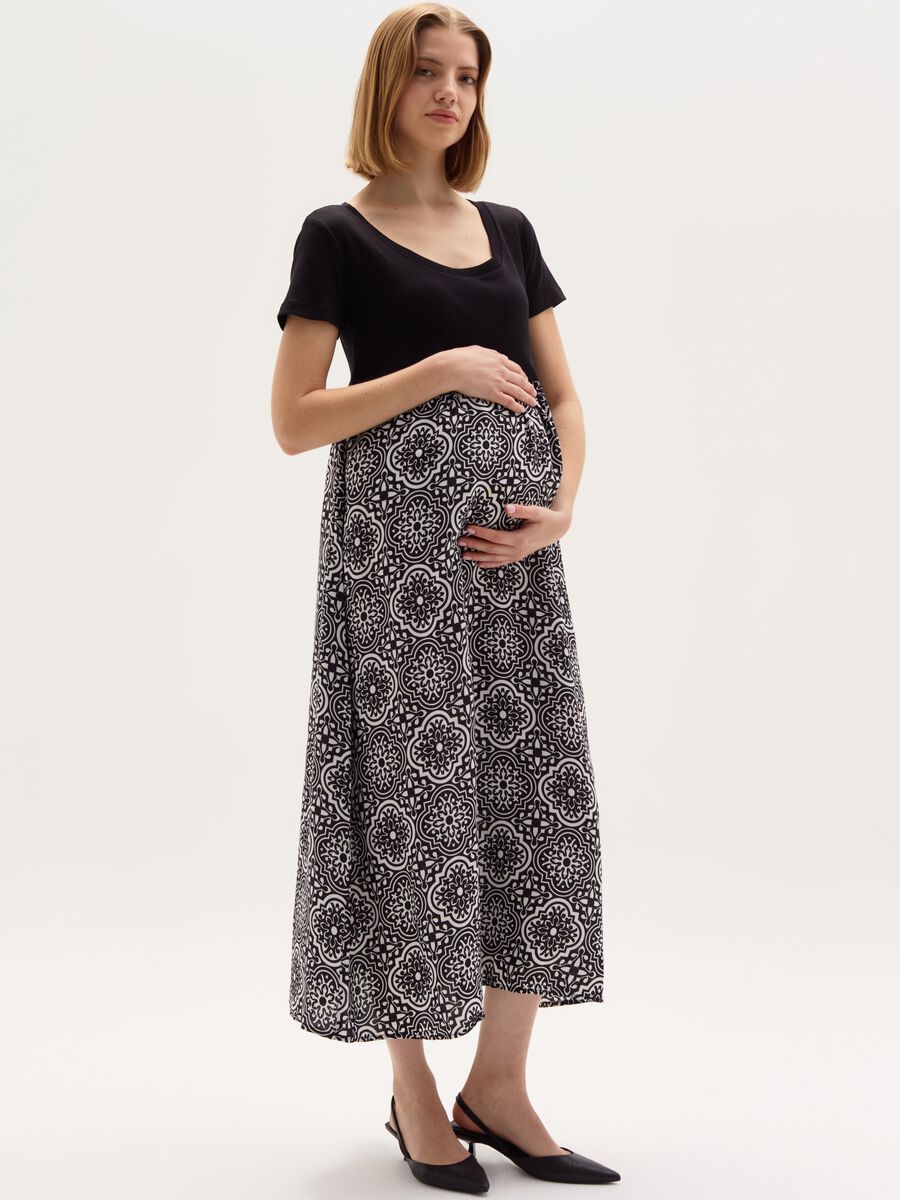 Long maternity dress with printed skirt_0