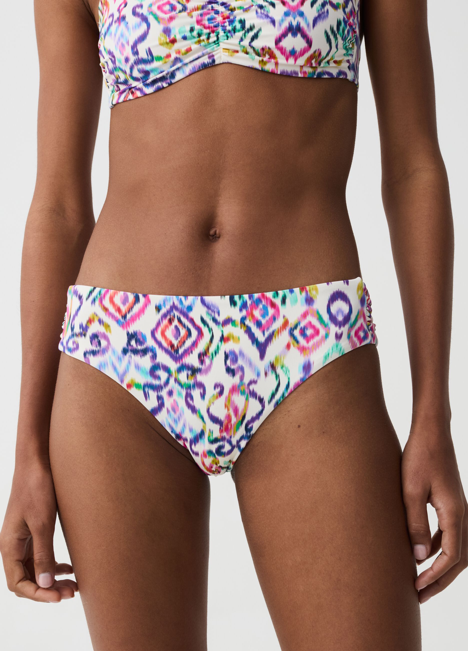 High-waisted bikini briefs with ikat print