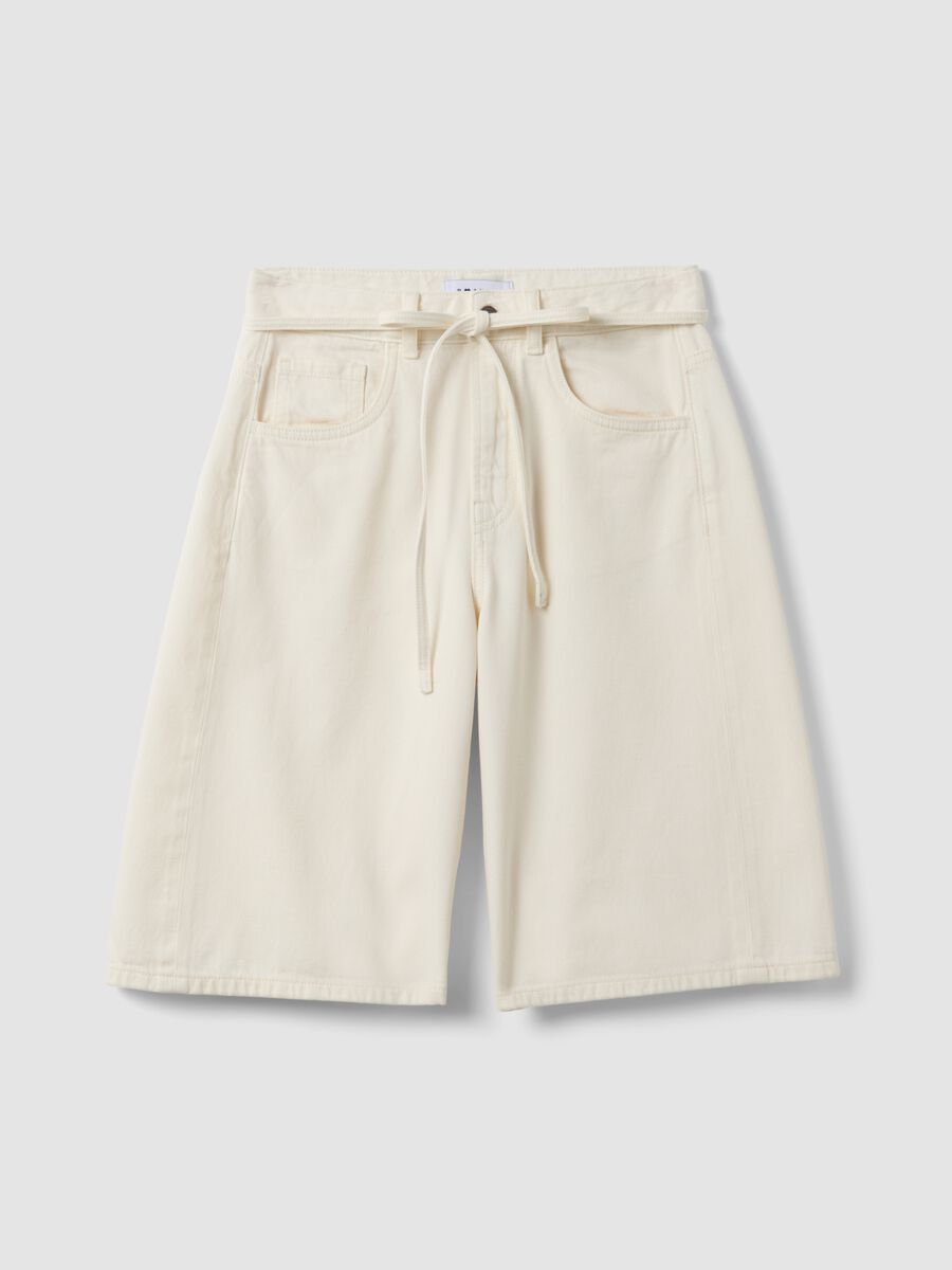 White pure cotton Bermuda shorts_4