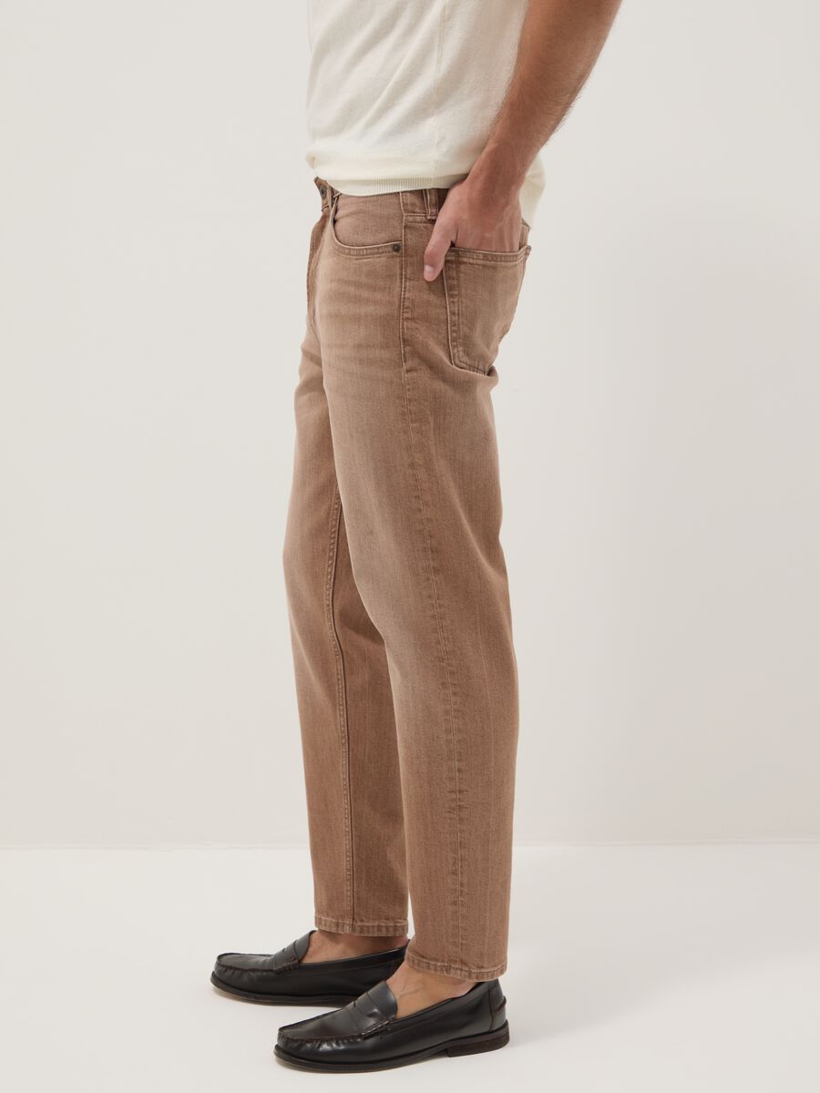Brown denim jeans in stretch cotton, relaxed fit_3