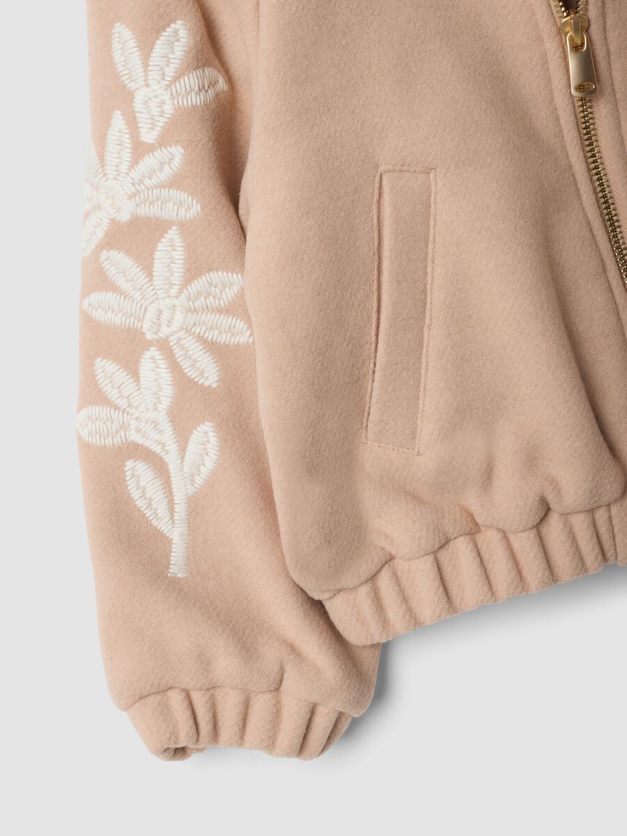 Beige wool-blend jacket with zip and floral embroidery_2