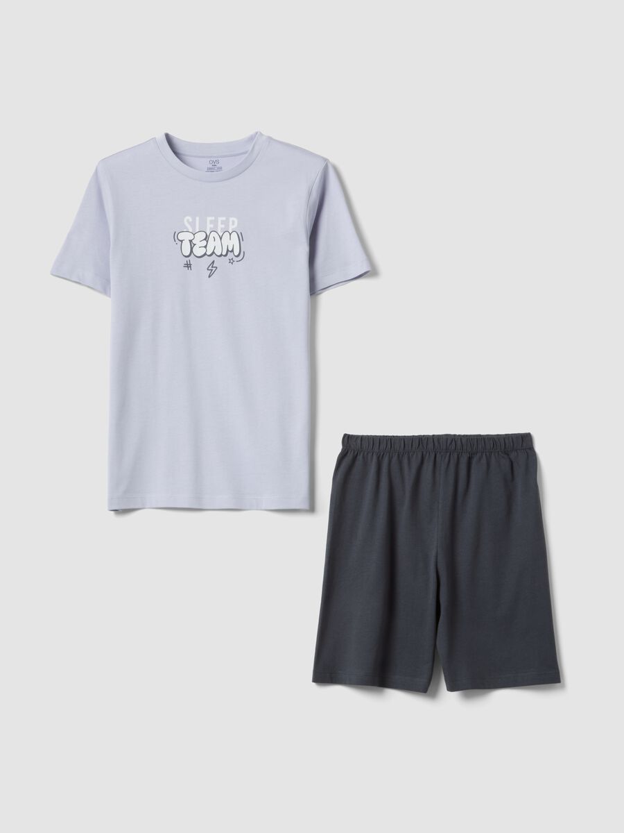 &Kappa;&omicron;&nu;&tau;ό &pi;&omicron;&lambda;ύ&chi;&rho;&omega;&mu;&omicron; &pi;&iota;&tau;&zeta;ά&mu;&alpha; &alpha;&pi;ό &kappa;&alpha;&theta;&alpha;&rho;ό &beta;&alpha;&mu;&beta;ά&kappa;&iota; &gamma;&iota;&alpha; &alpha;&gamma;ό&rho;&iota;&alpha; &mu;&epsilon; &kappa;&alpha;&nu;&omicron;&nu;&iota;&kappa;ή &epsilon;&phi;&alpha;&rho;&mu;&omicron;&gamma;ή_0