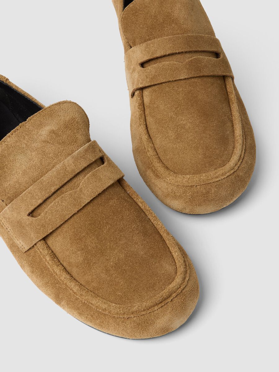 Brown genuine leather loafers_1