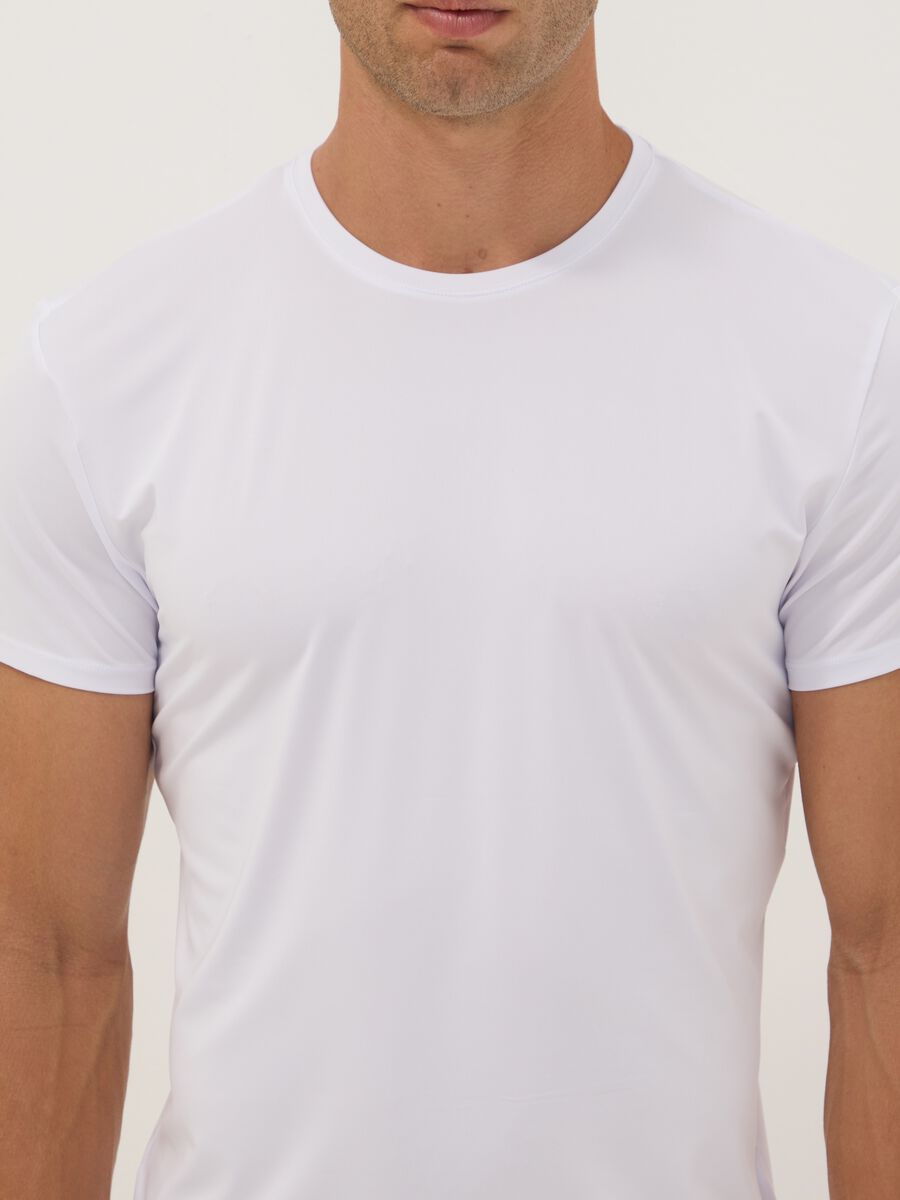2er-Pack weisse Regular-Fit-T-Shirts aus elastischer Mikrofaser_1