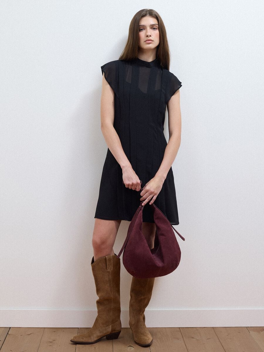 Black relaxed-fit dress with short ruffle sleeves_0