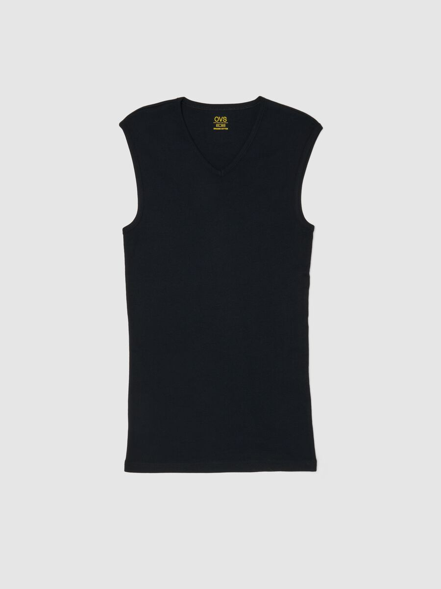 Black regular fit pure cotton tank top with wide shoulder strap_0