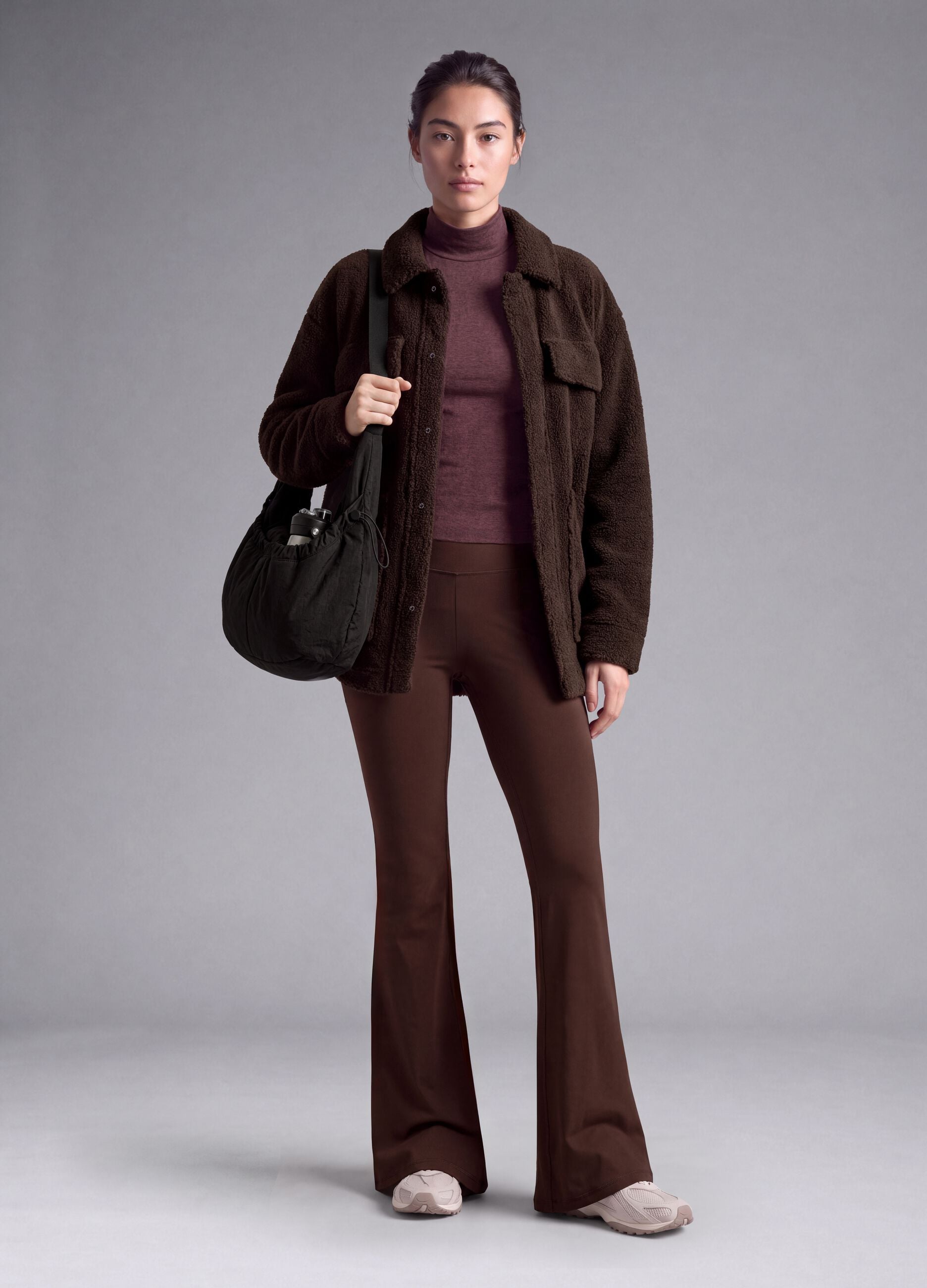 Leggings marroni flare in tessuto elasticizzato traspirante ALTAVIA STUDIO