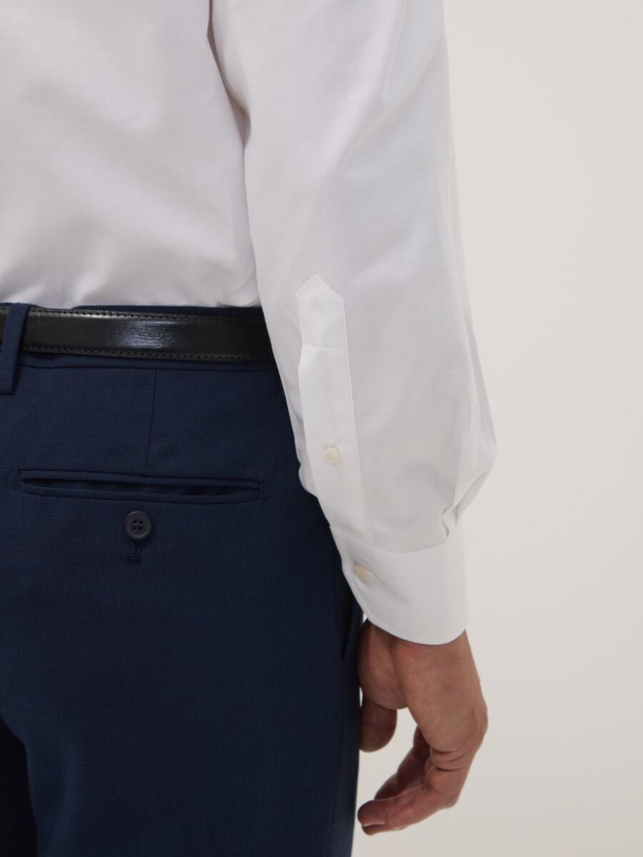 White slim-fit Oxford shirt in pure cotton_2